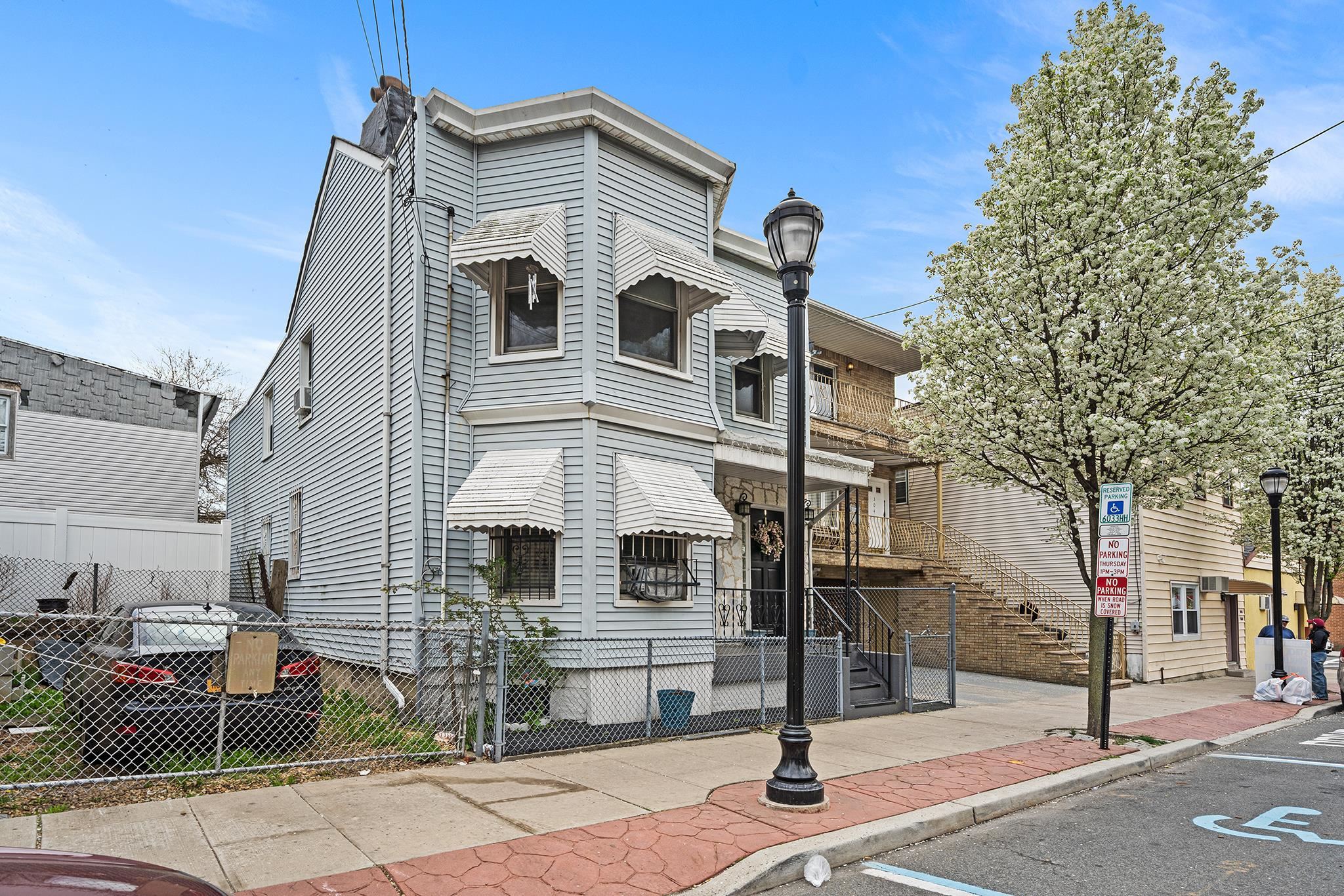 306 BERGENLINE AVE