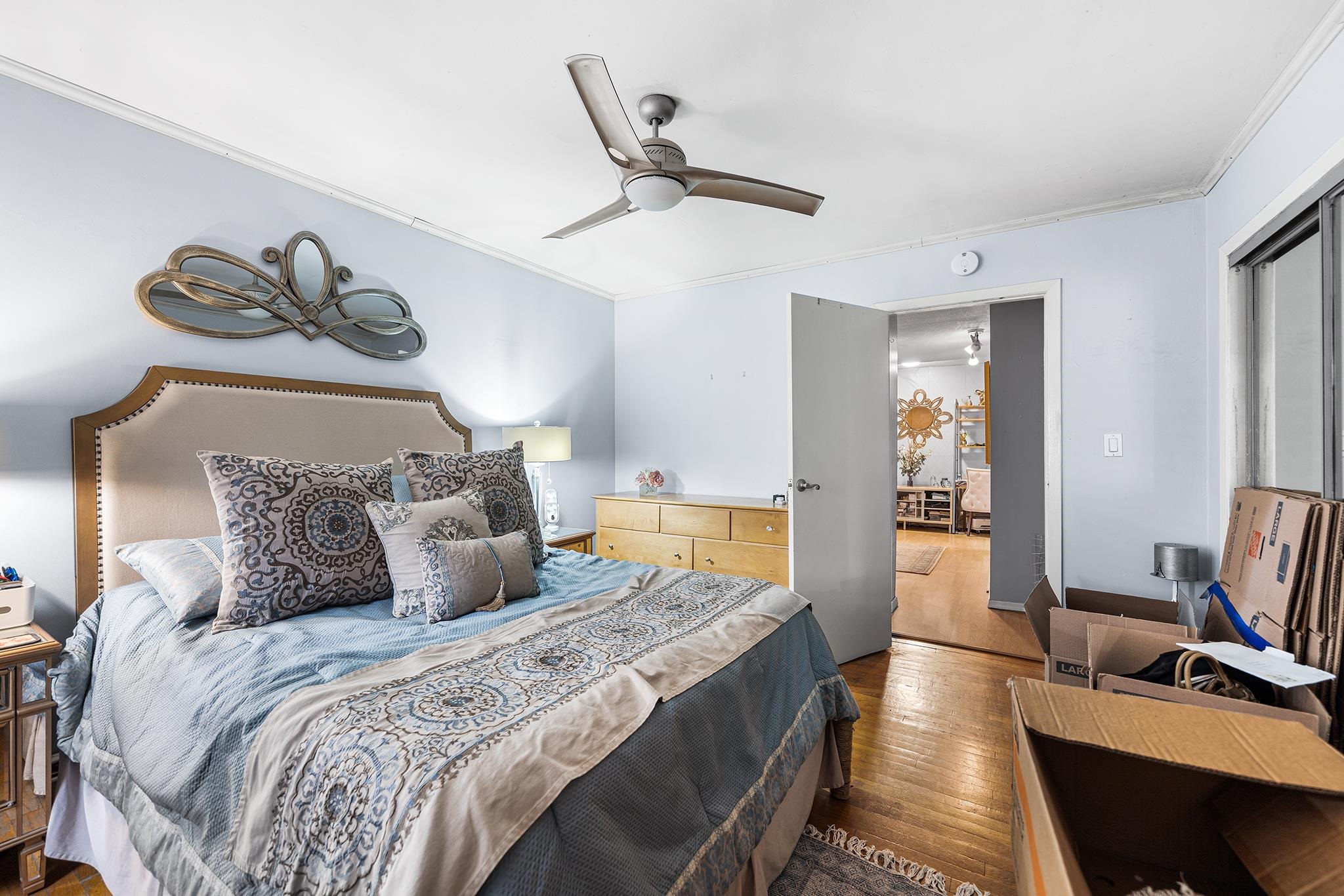 306 BERGENLINE AVE