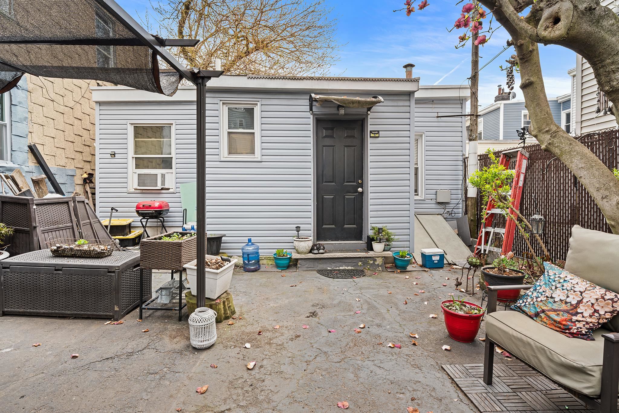306 BERGENLINE AVE