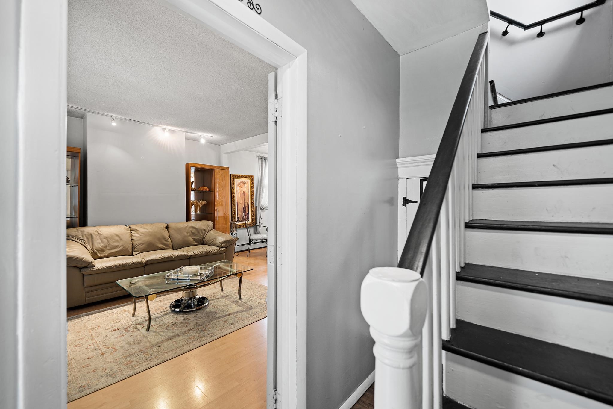 306 BERGENLINE AVE