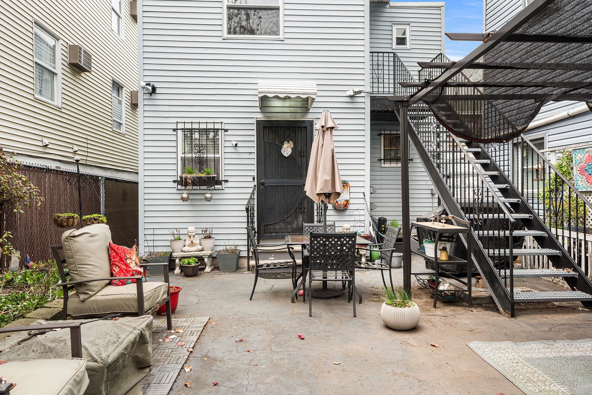 306 BERGENLINE AVE