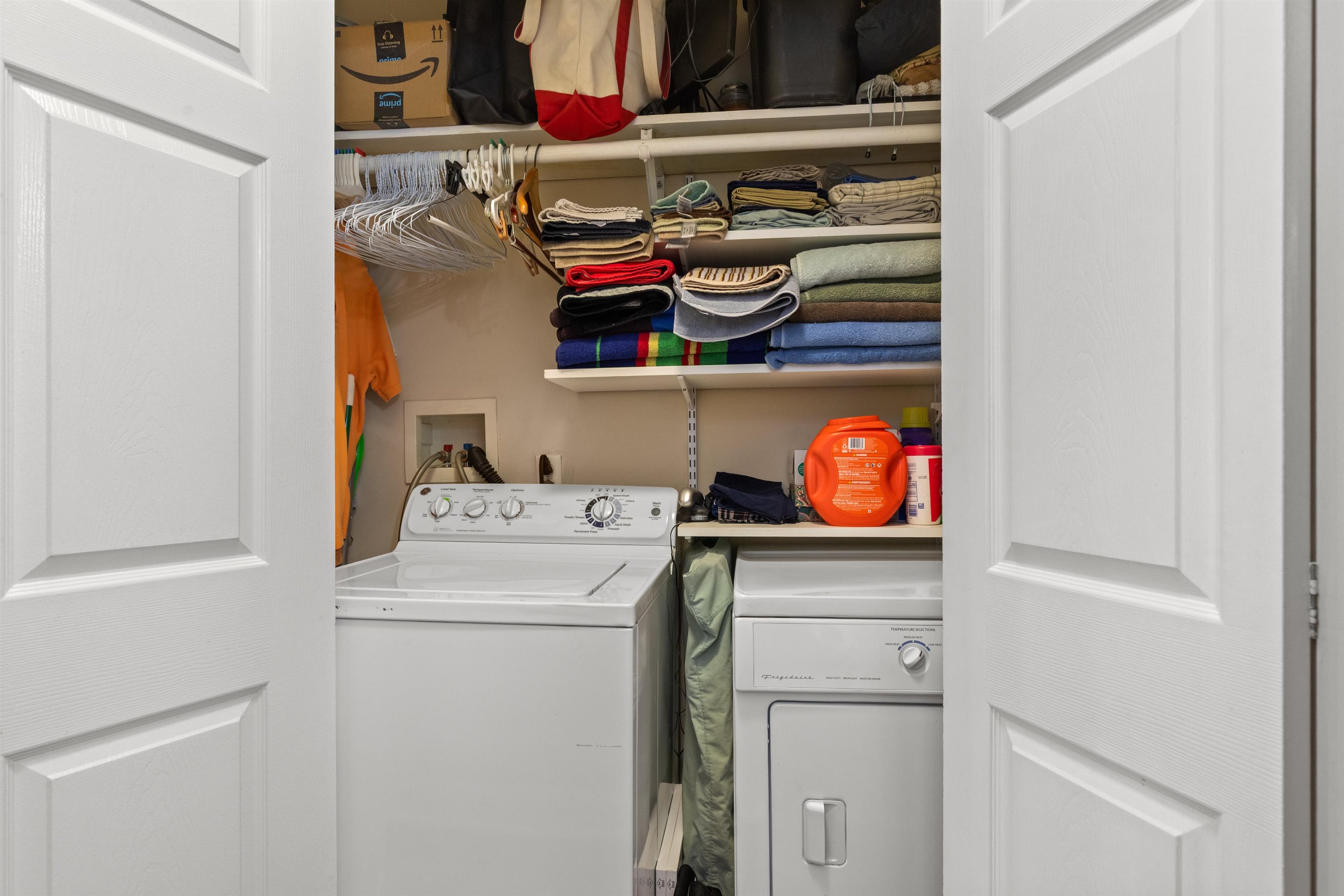 207 OGDEN AVE Unit: 1L