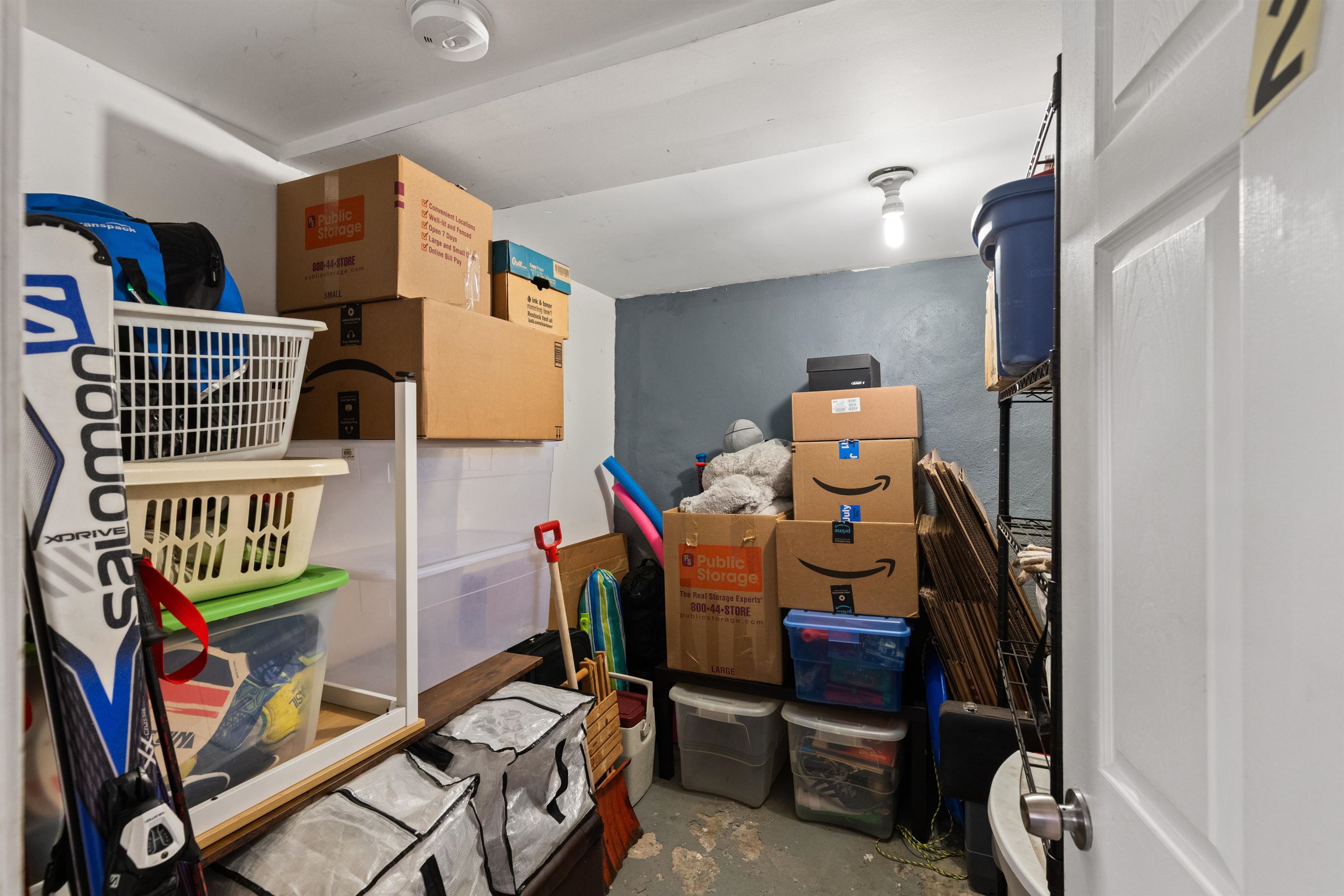 207 OGDEN AVE Unit: 1L