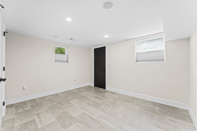 93 PEARSALL AVE