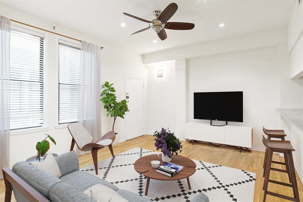 187 WAYNE ST Unit: 302C