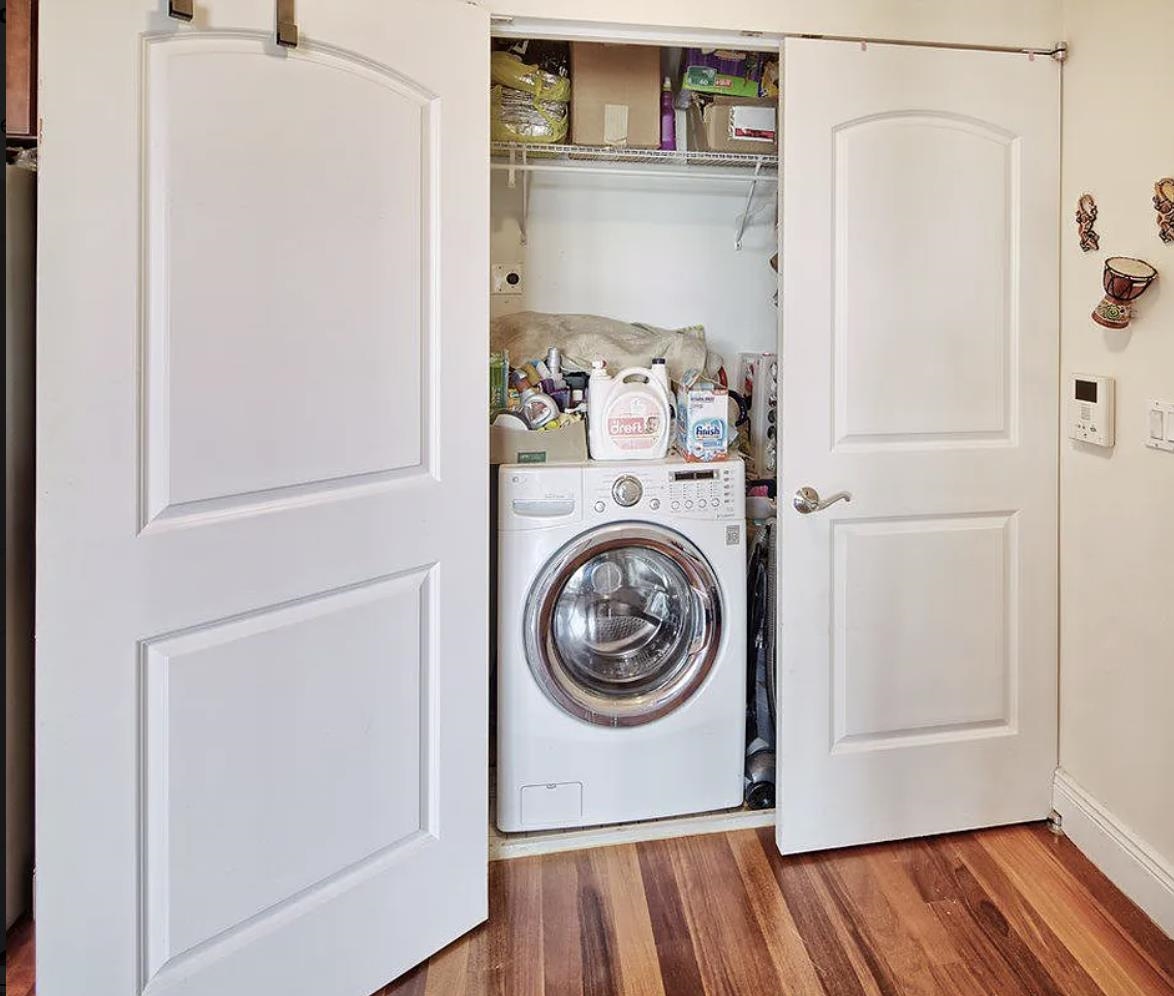 34 48TH ST Unit: 3C
