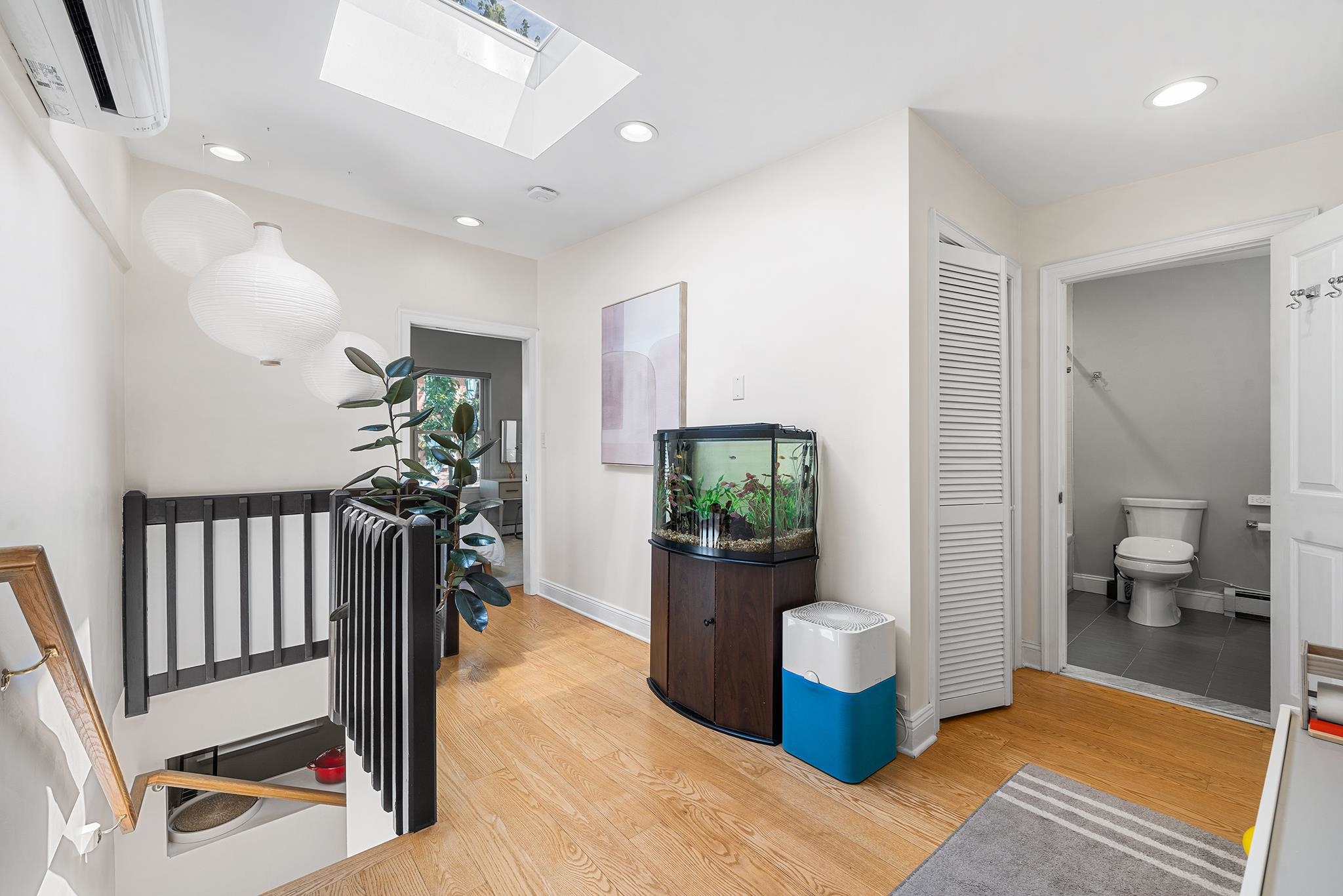 235 7TH ST Unit: 2