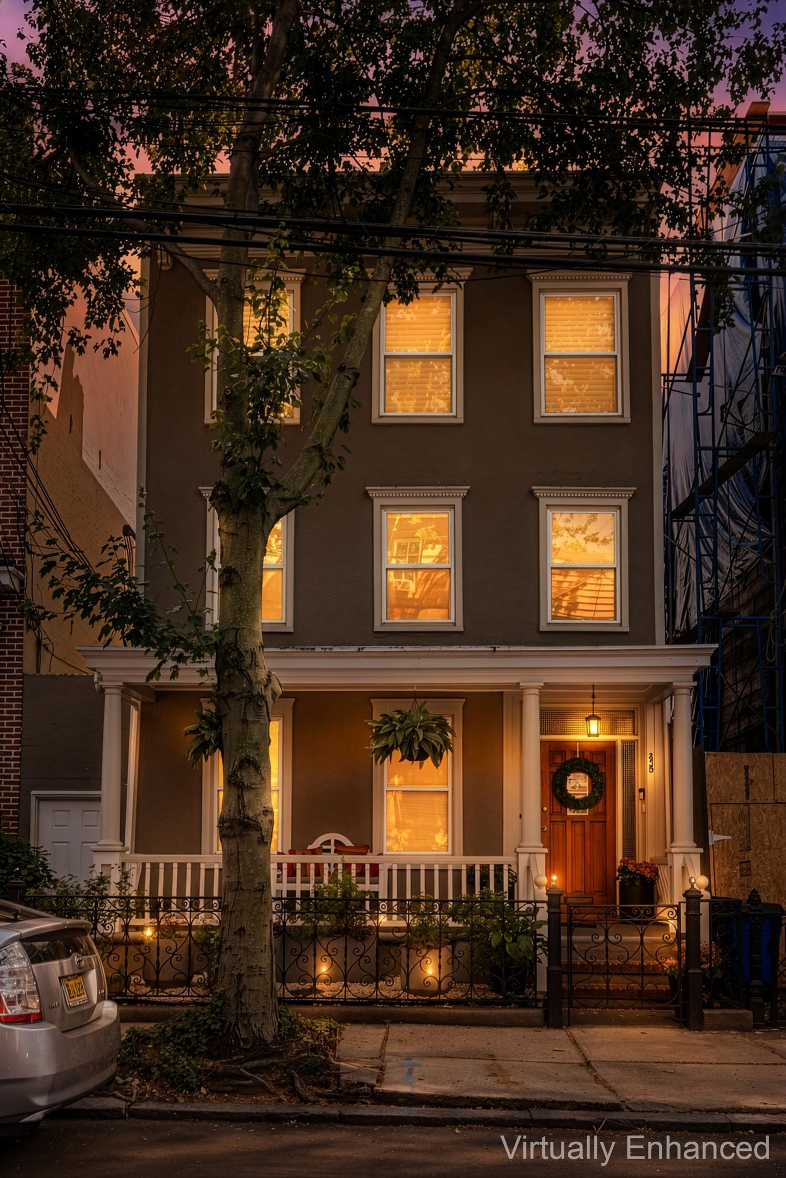 235 7TH ST Unit: 2