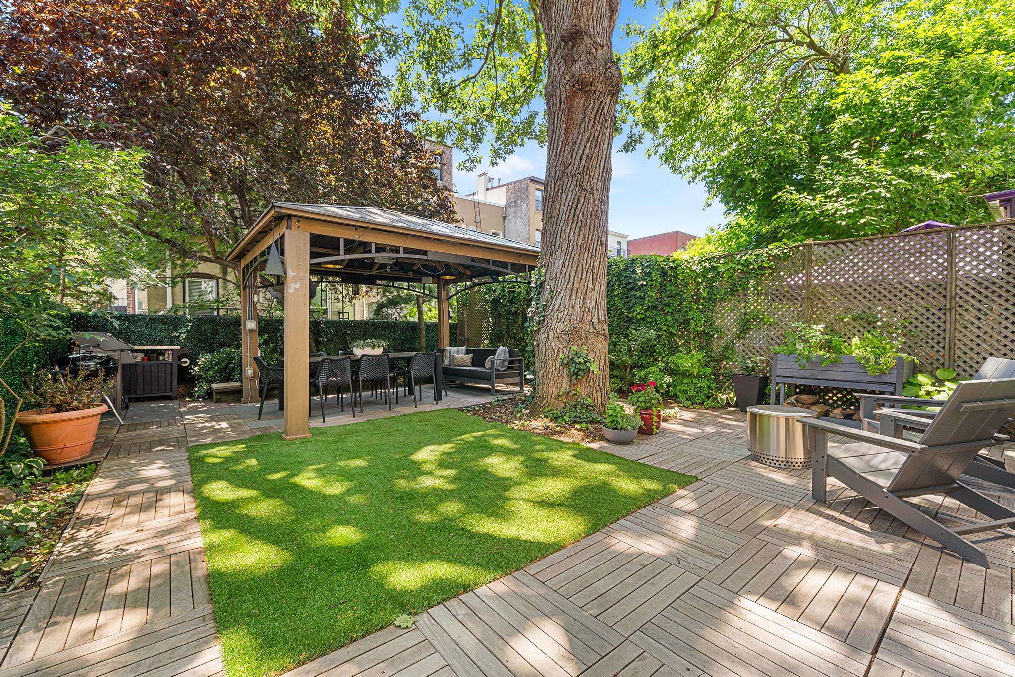 235 7TH ST Unit: 2