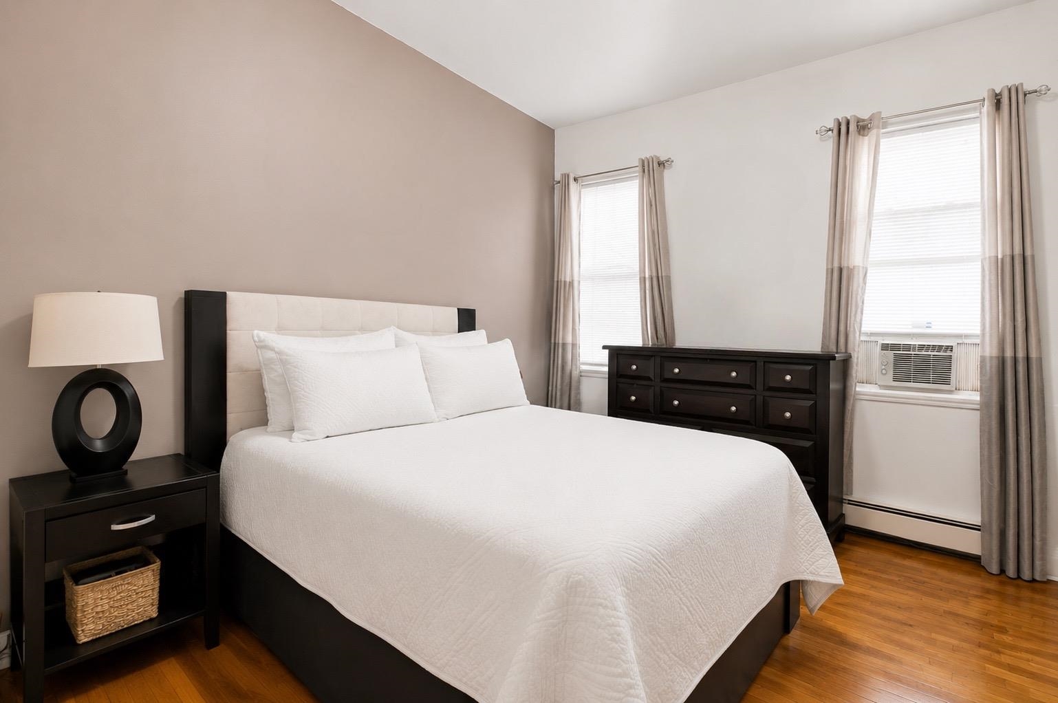 111 MALLORY AVE Unit: 2