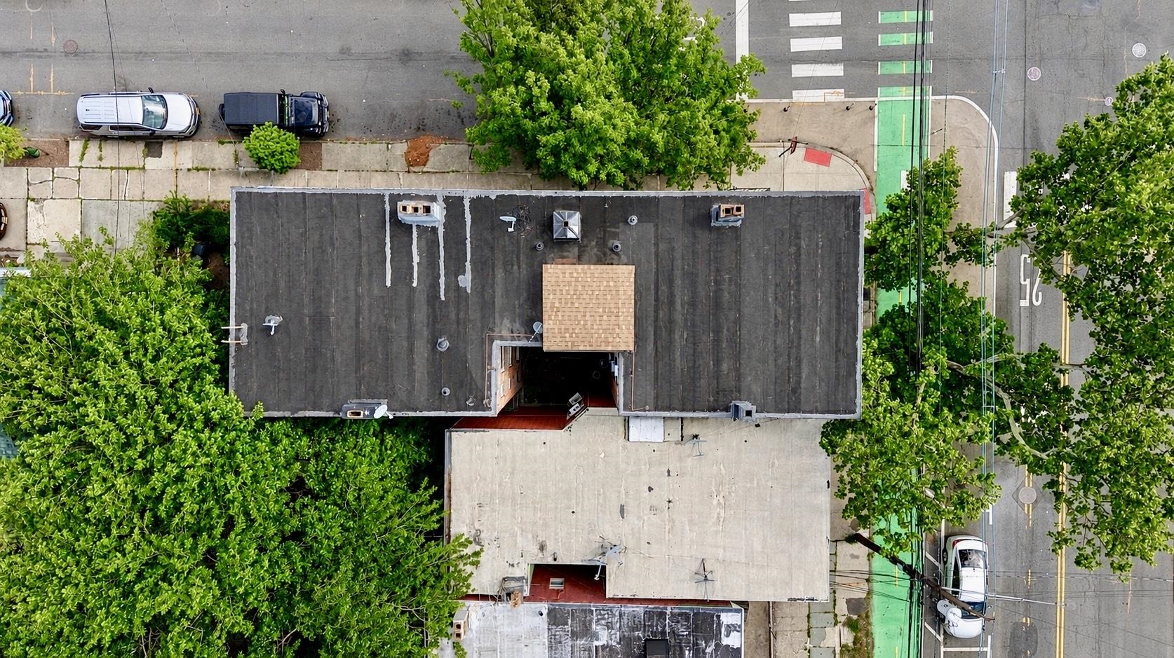111 MALLORY AVE Unit: 2