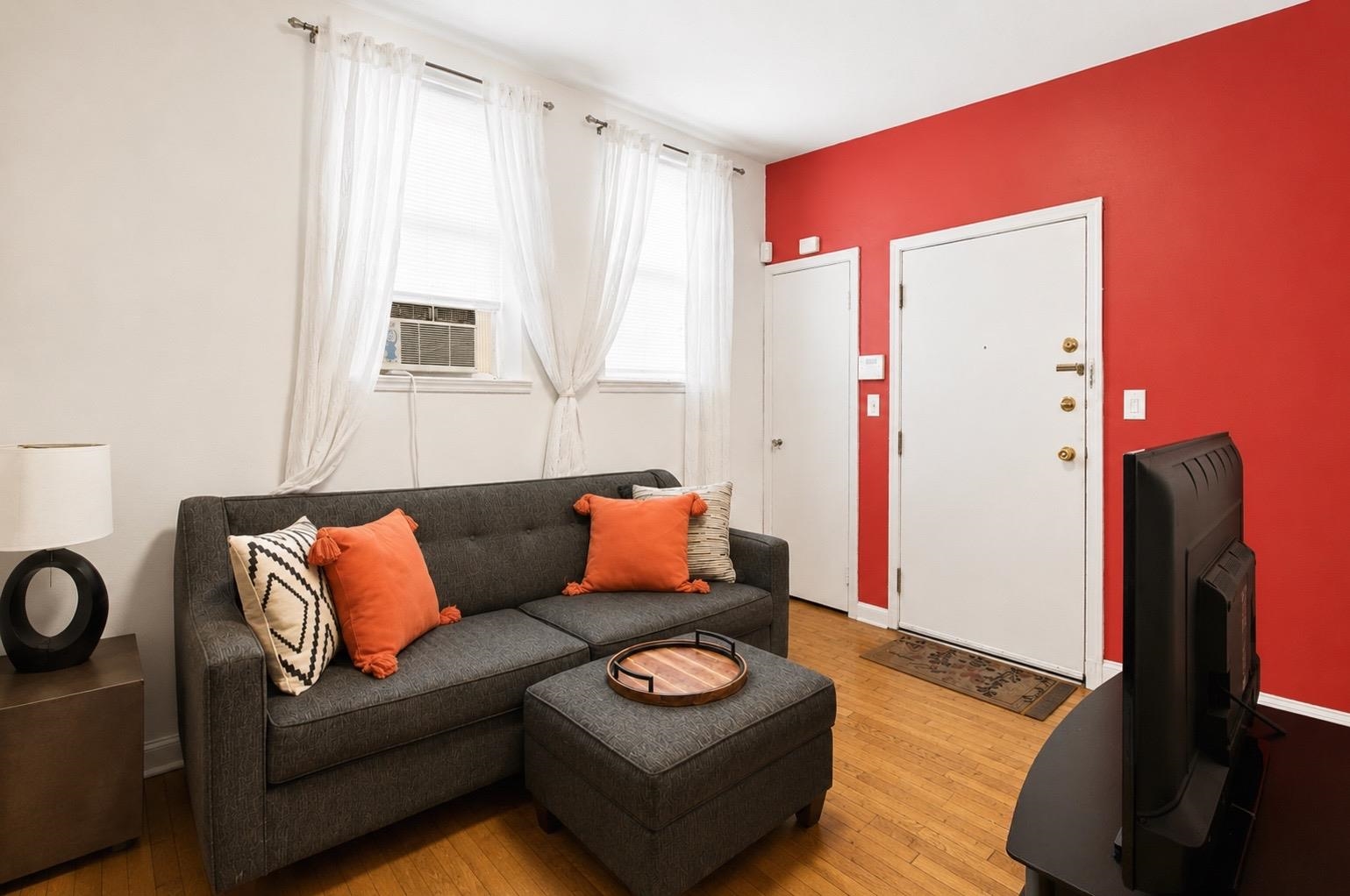 111 MALLORY AVE Unit: 2