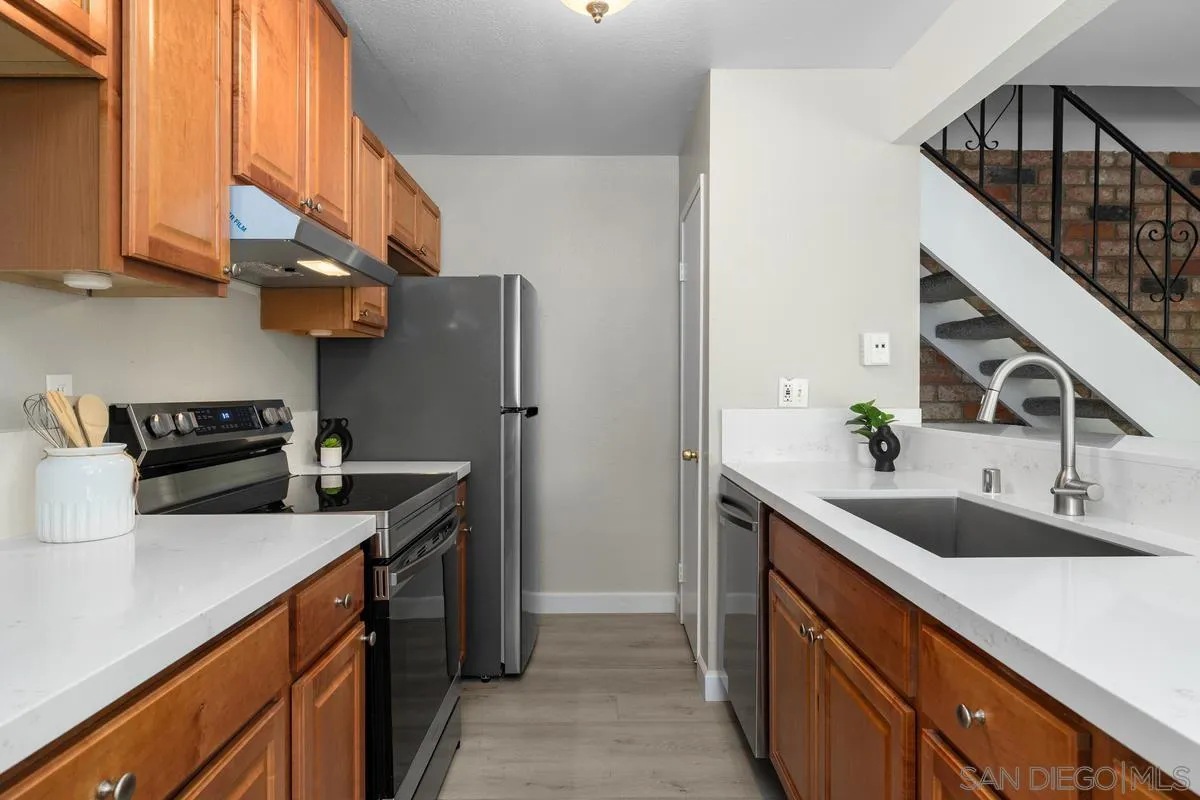 12157 Orange Crest Ct Unit 2