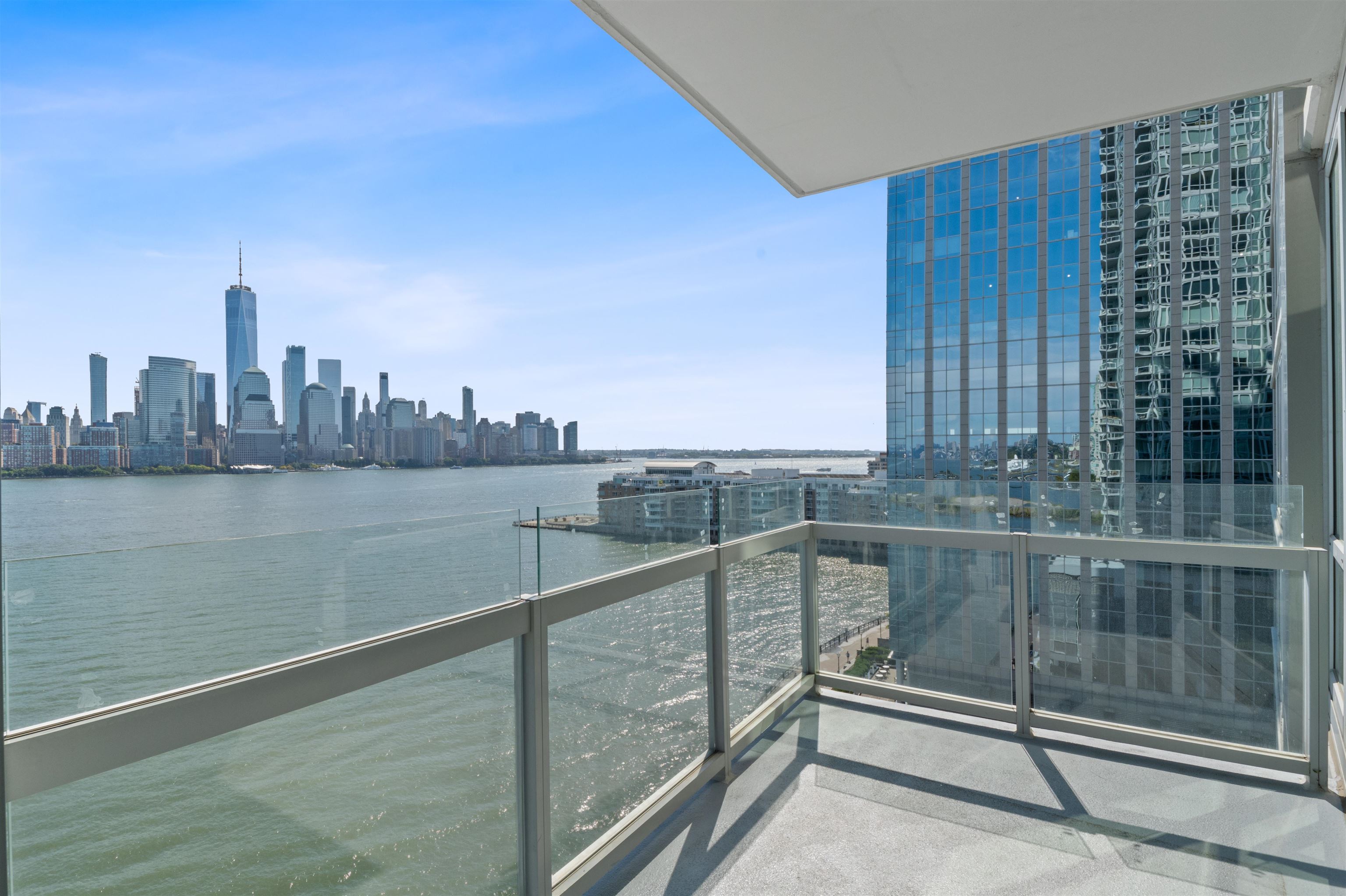 2 2ND ST Unit: 1103