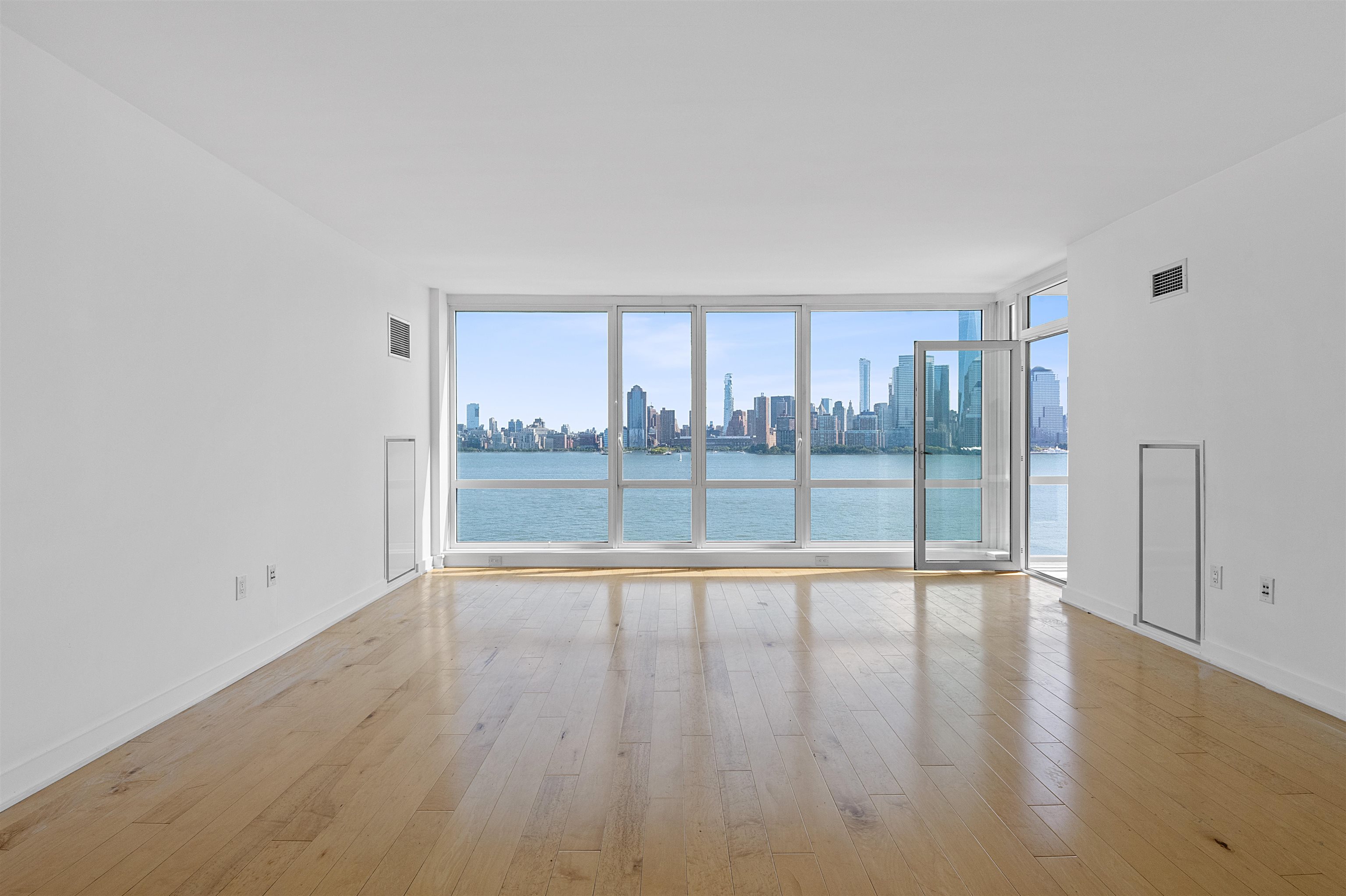 2 2ND ST Unit: 1103