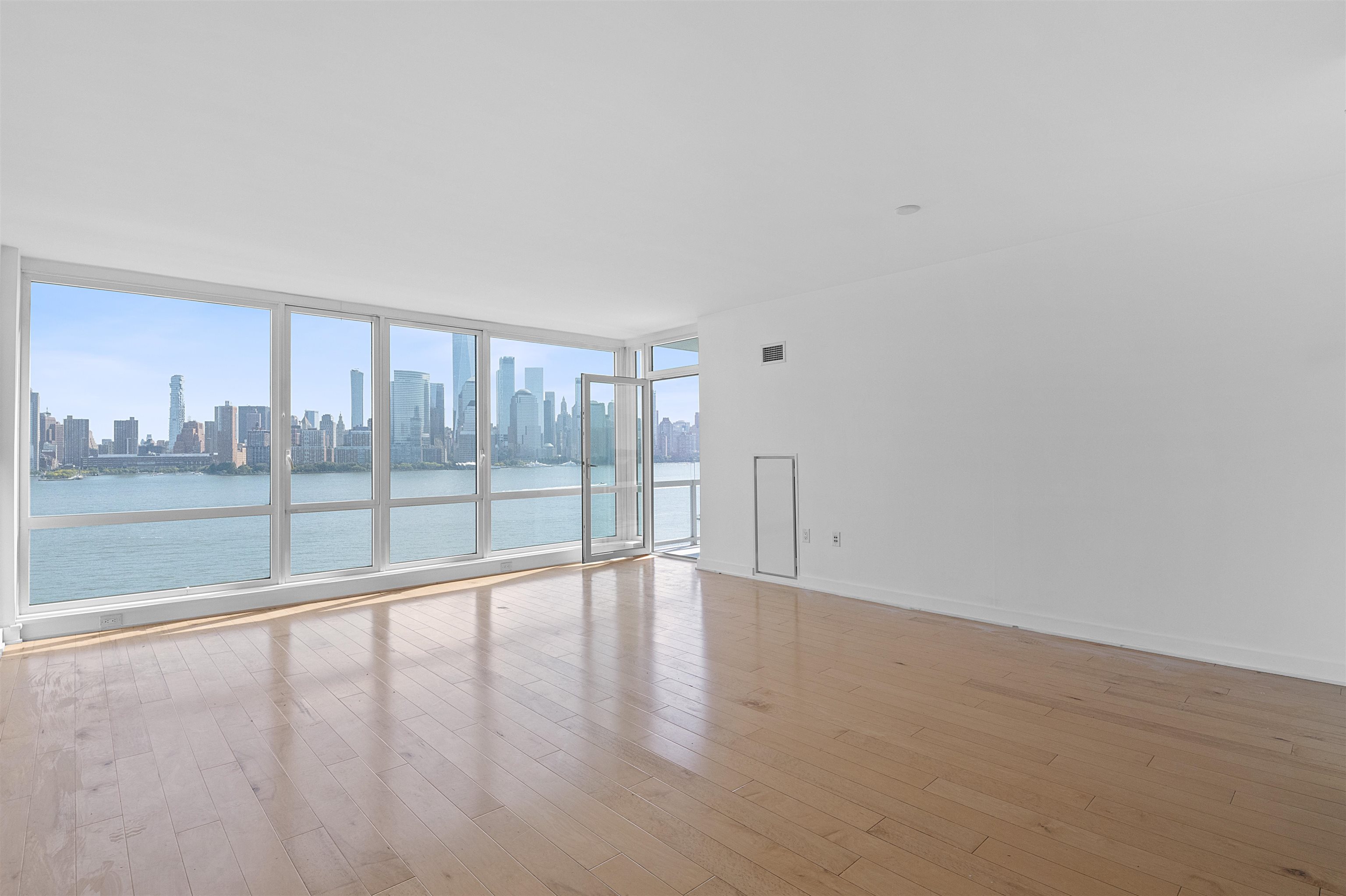 2 2ND ST Unit: 1103