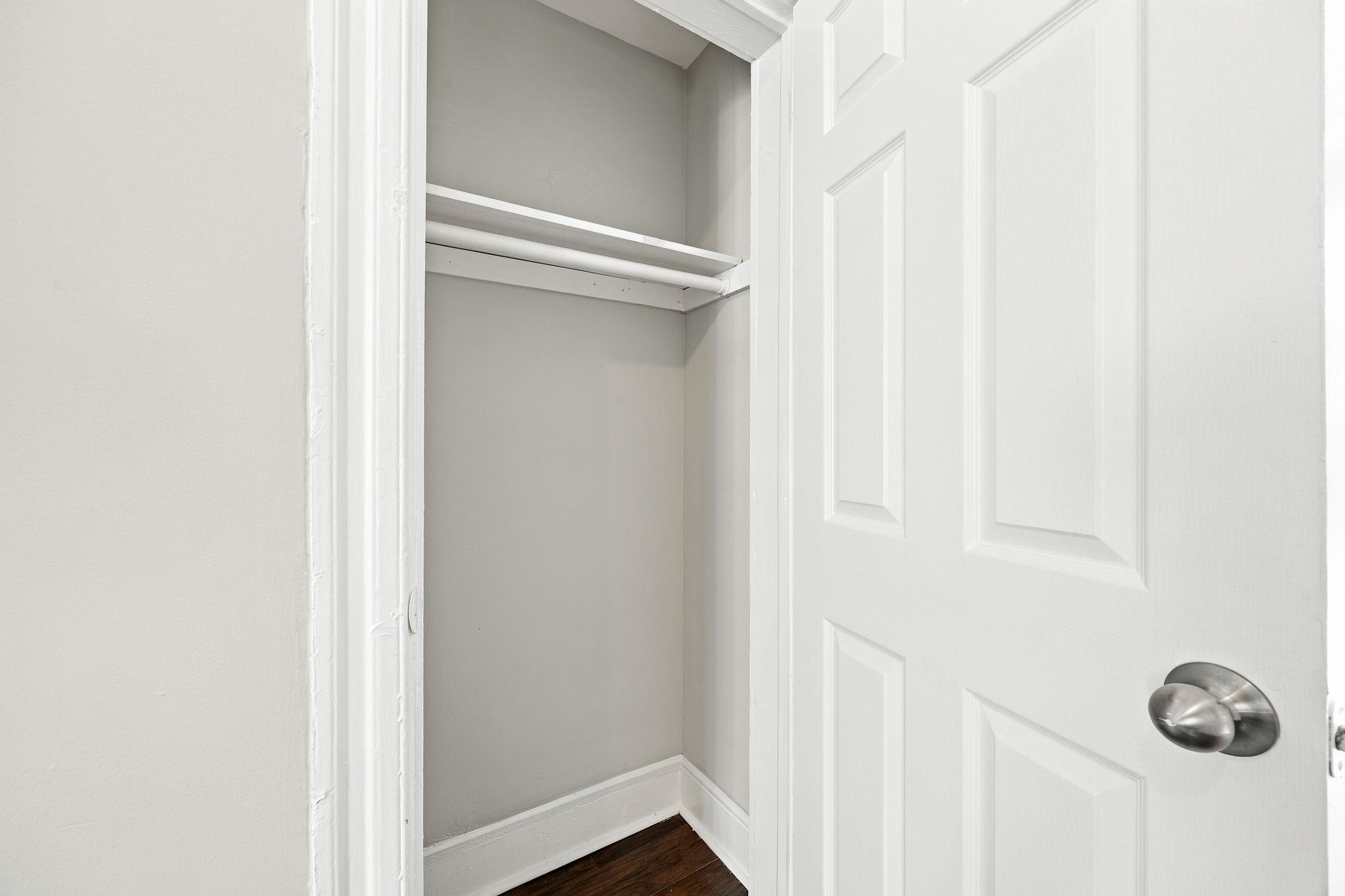 69 BELMONT AVE Unit: 2