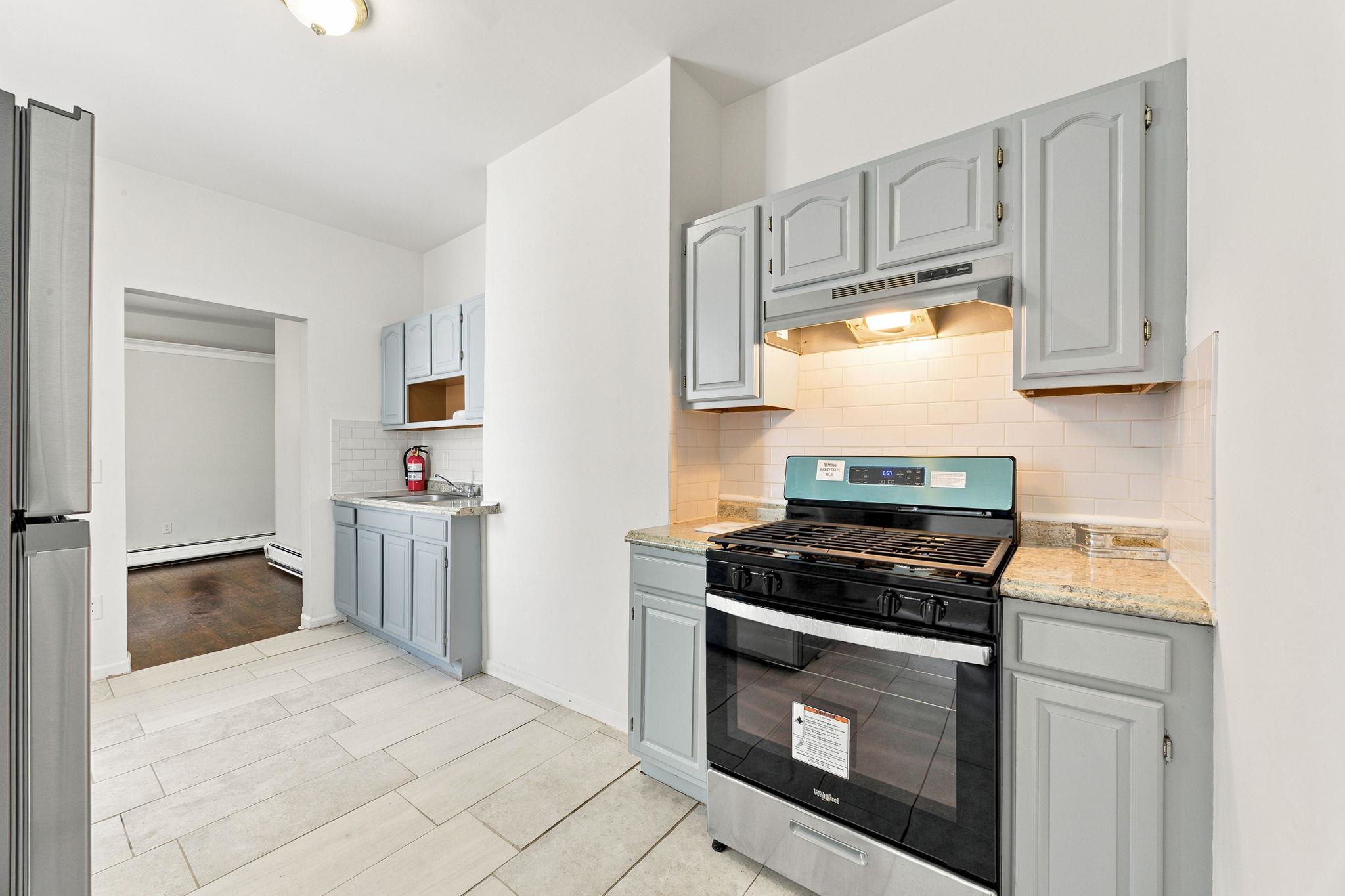 69 BELMONT AVE Unit: 2