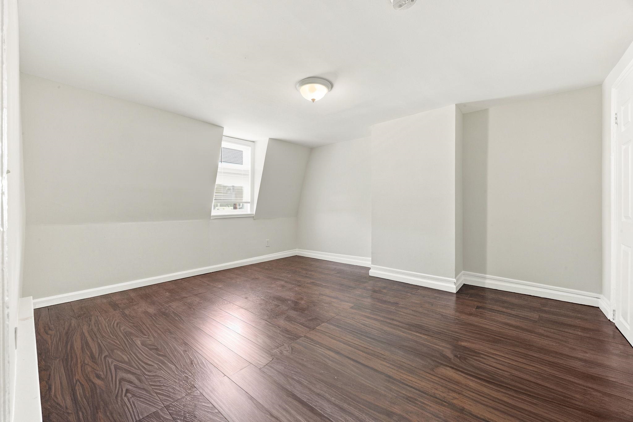 69 BELMONT AVE Unit: 2