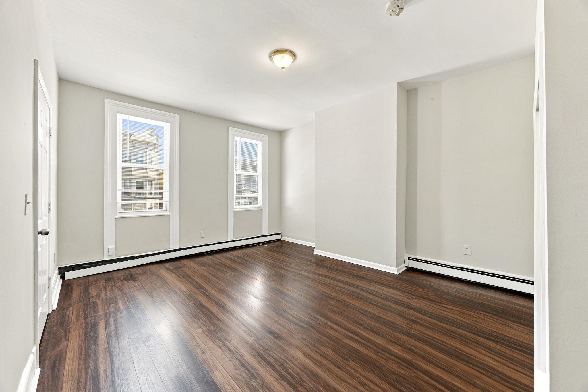 69 BELMONT AVE Unit: 2