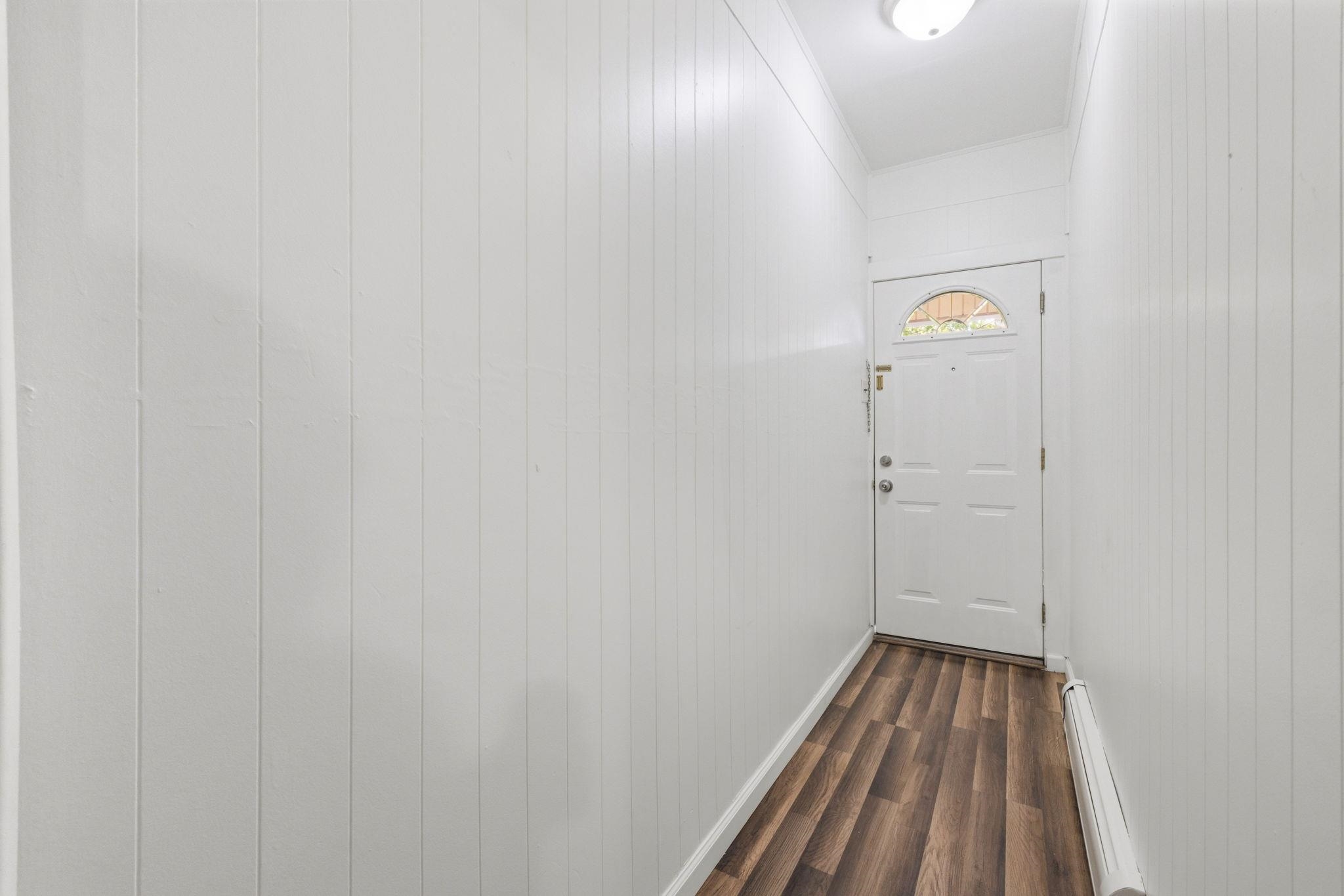 342 AVENUE E Unit: 1