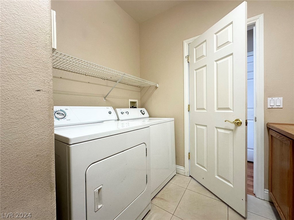 9891 Ridge Hill Avenue