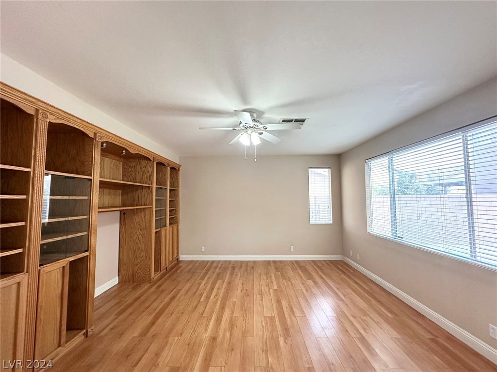 9891 Ridge Hill Avenue