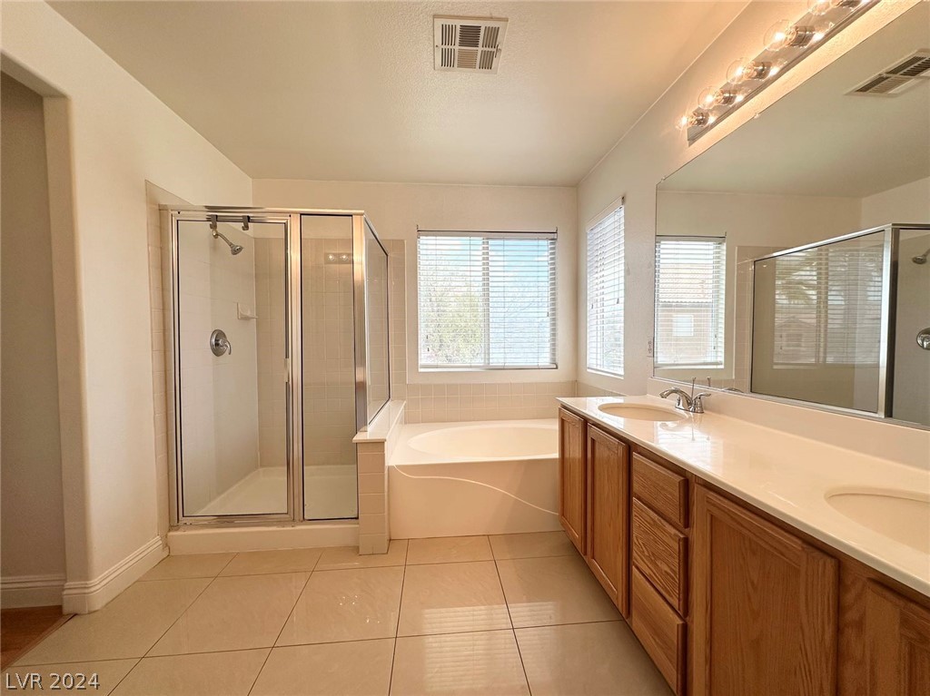 9891 Ridge Hill Avenue