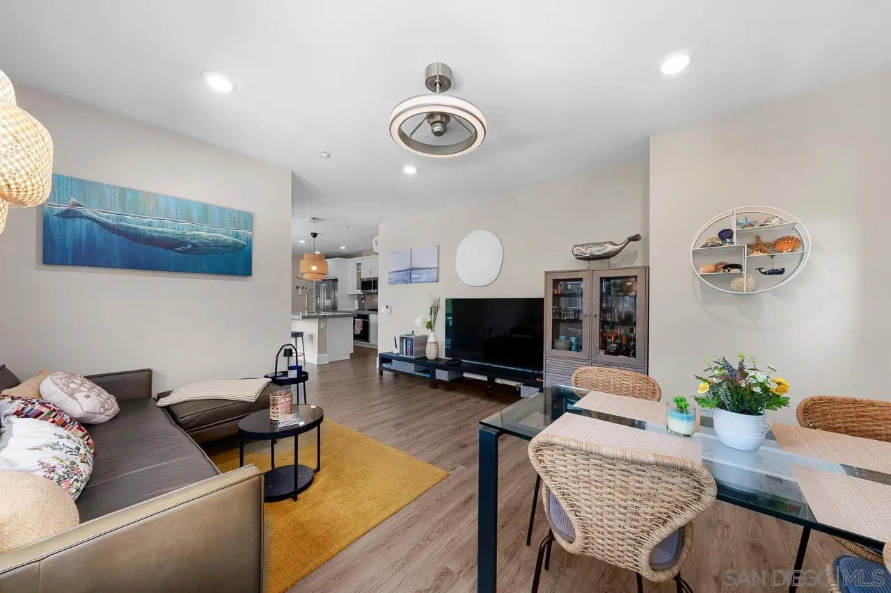 810 Santa Barbara Place