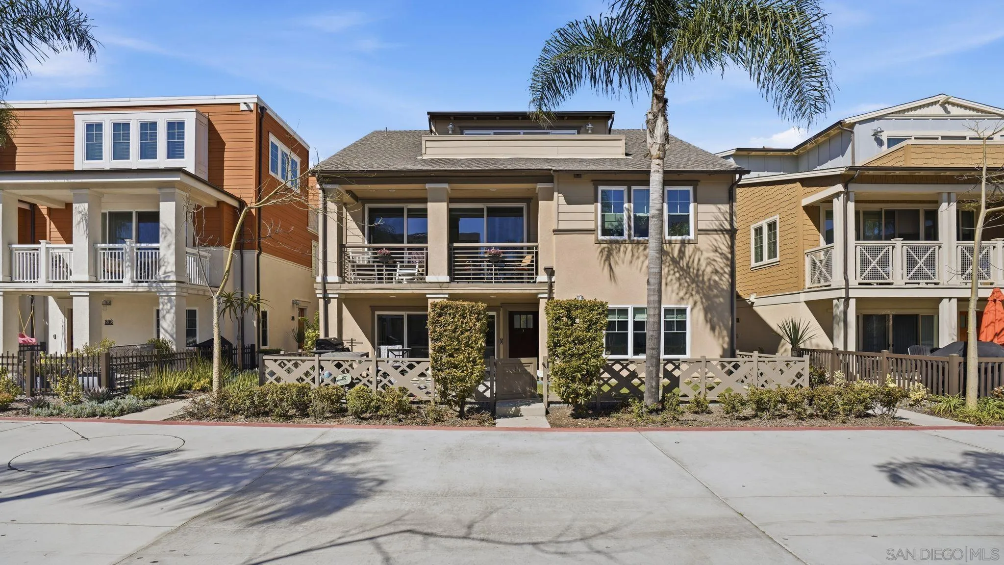 810 Santa Barbara Place