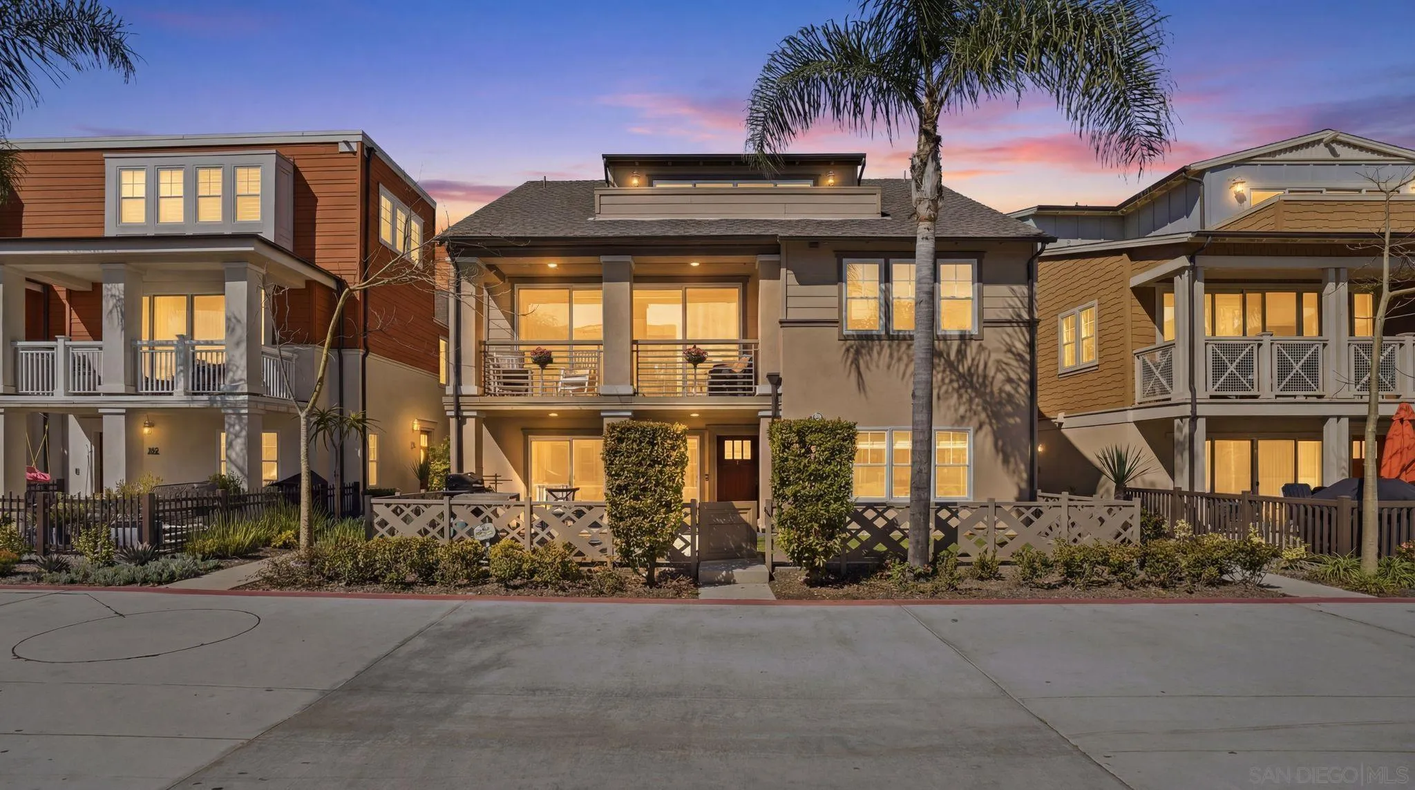 810 Santa Barbara Place
