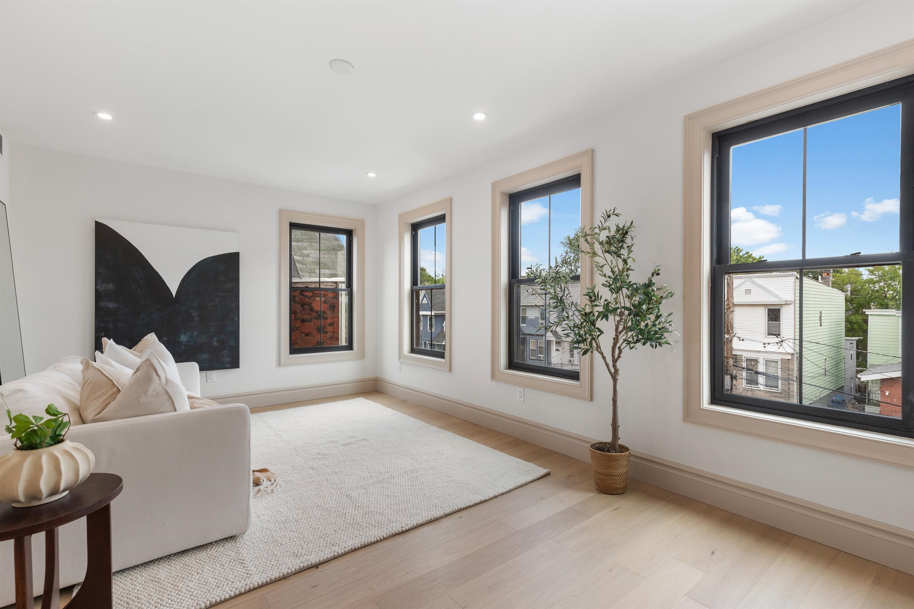 105 ATLANTIC ST Unit: PH-ROOF