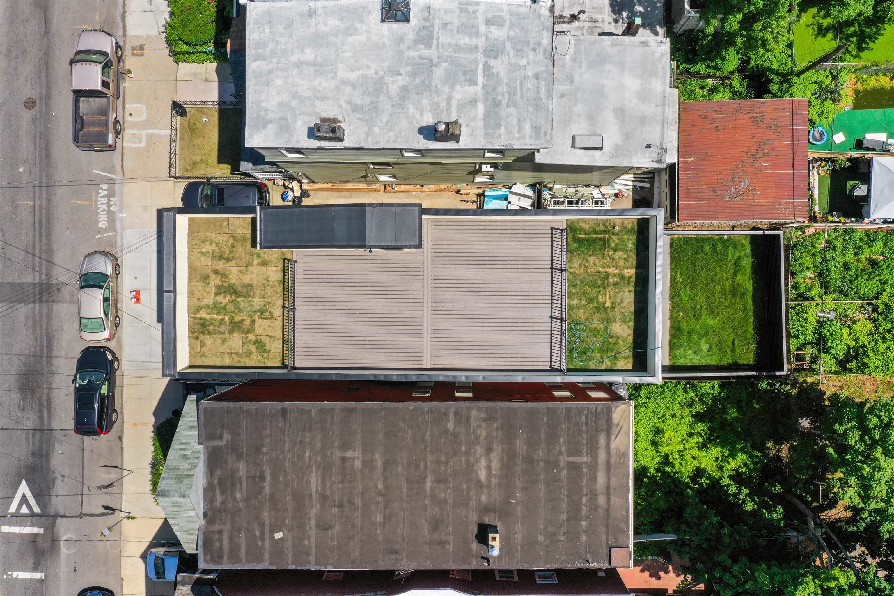 105 ATLANTIC ST Unit: PH-ROOF