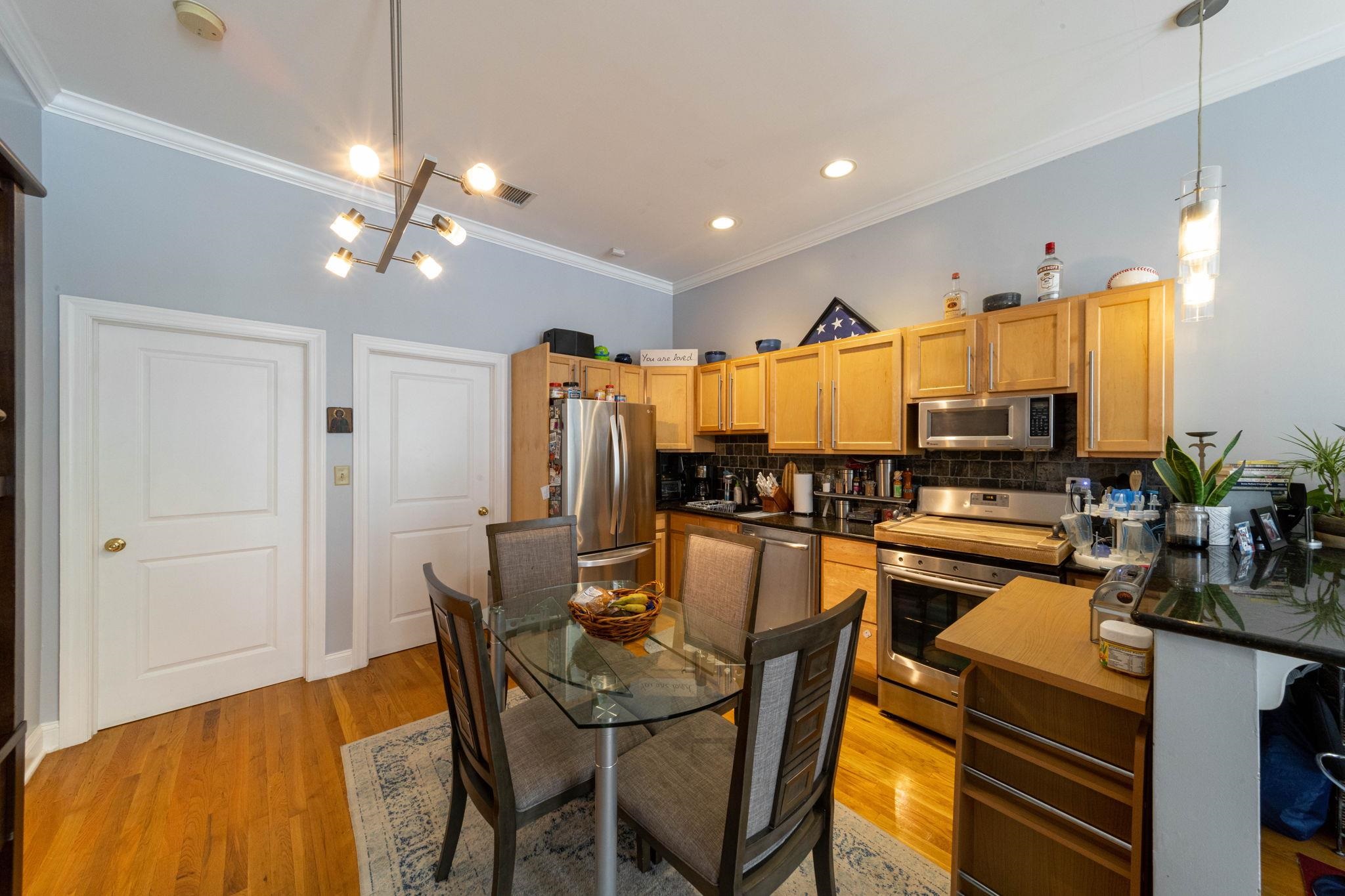 261 GROVE ST Unit: 2