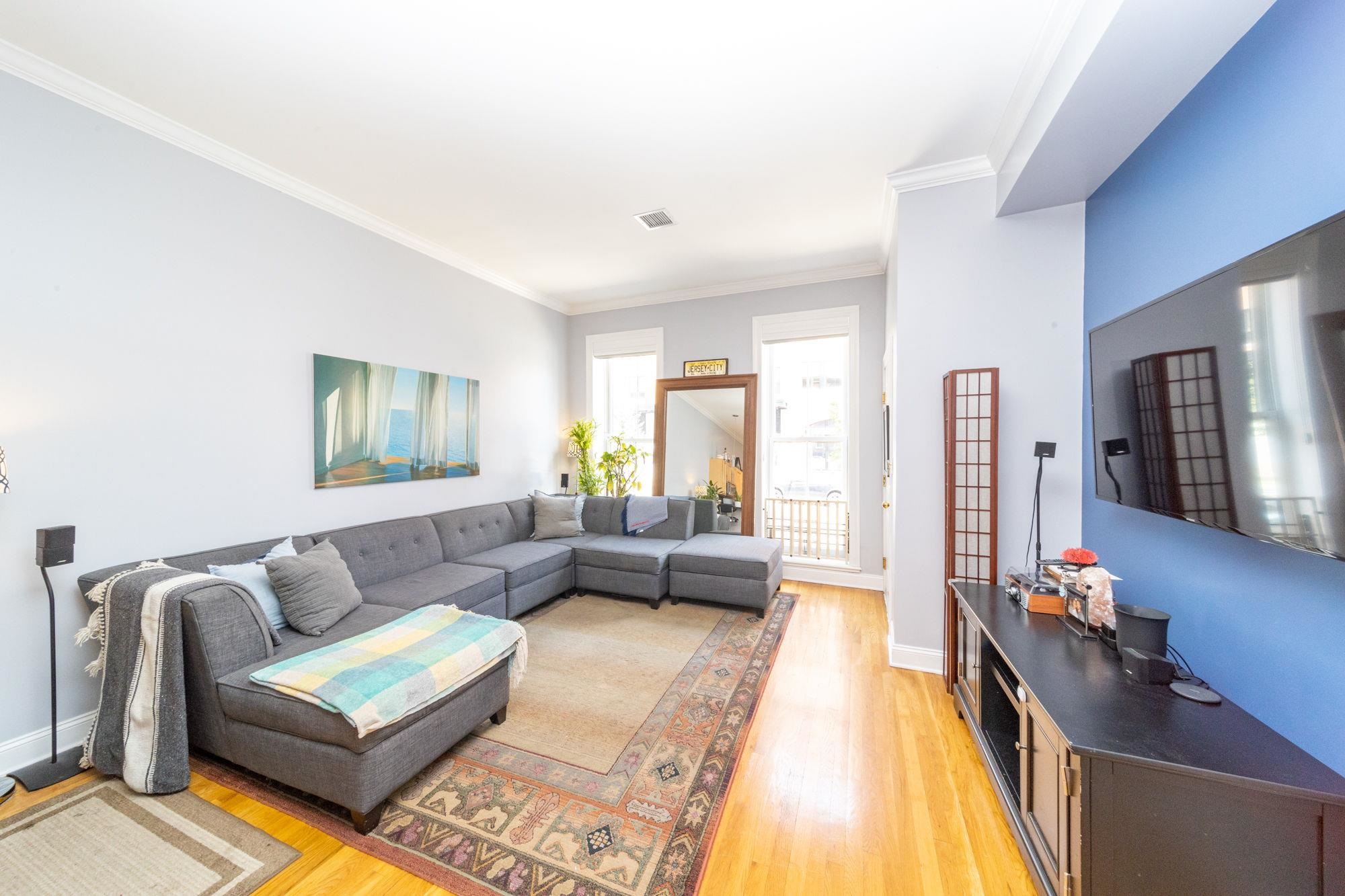 261 GROVE ST Unit: 2