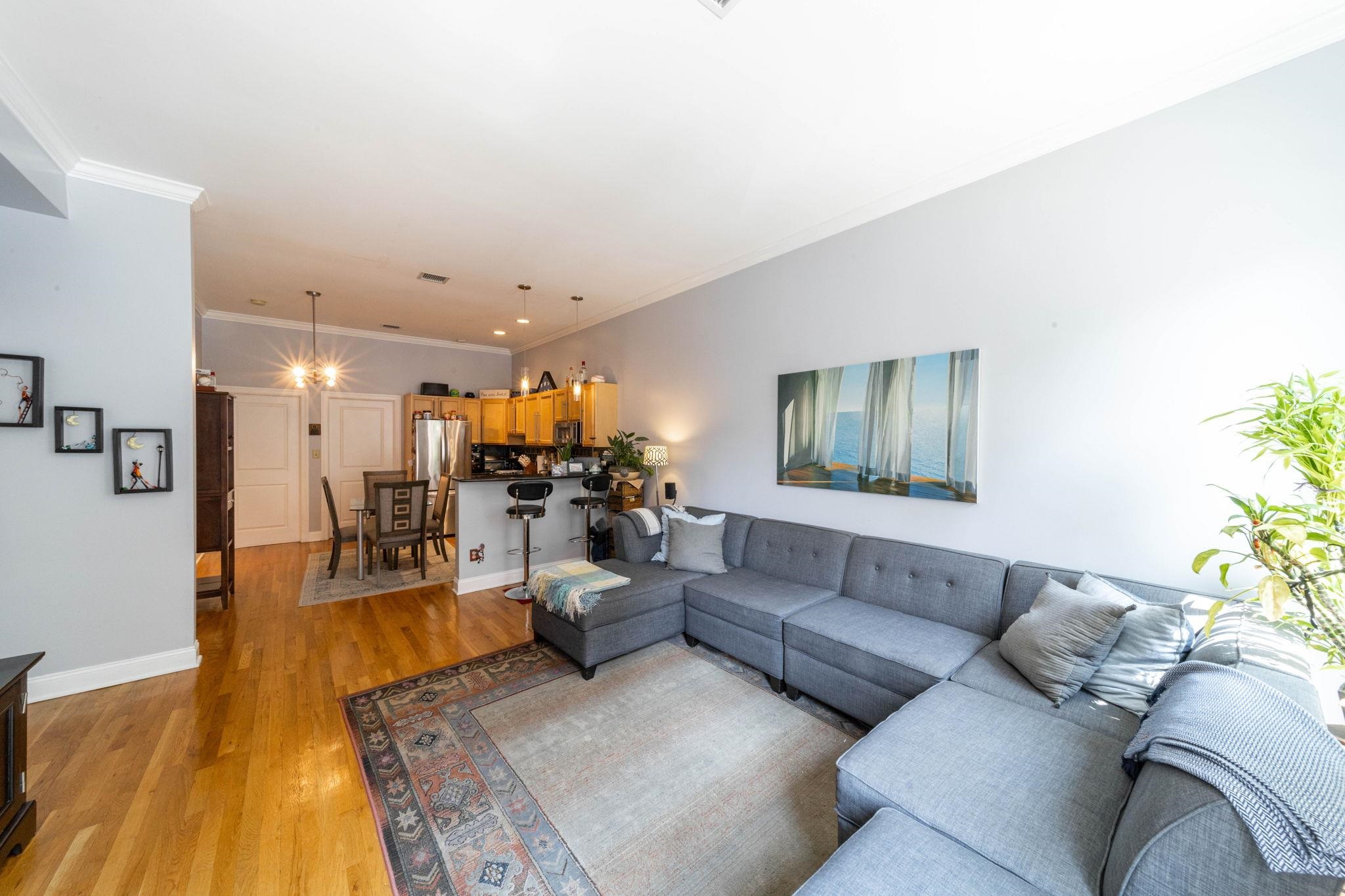 261 GROVE ST Unit: 2