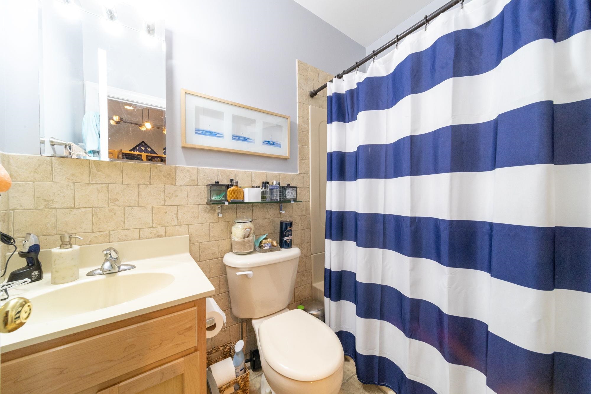 261 GROVE ST Unit: 2