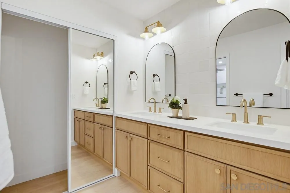 585 S Sierra Ave Unit 27