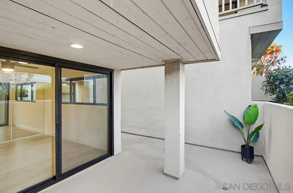 585 S Sierra Ave Unit 27