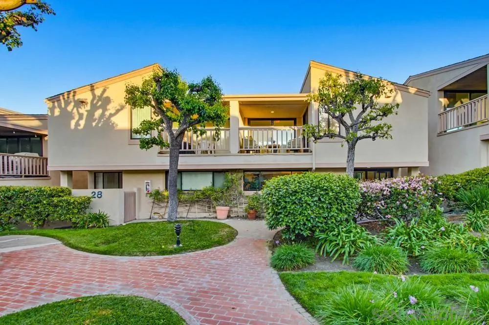 585 S Sierra Ave Unit 27