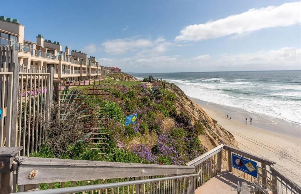 585 S Sierra Ave Unit 27