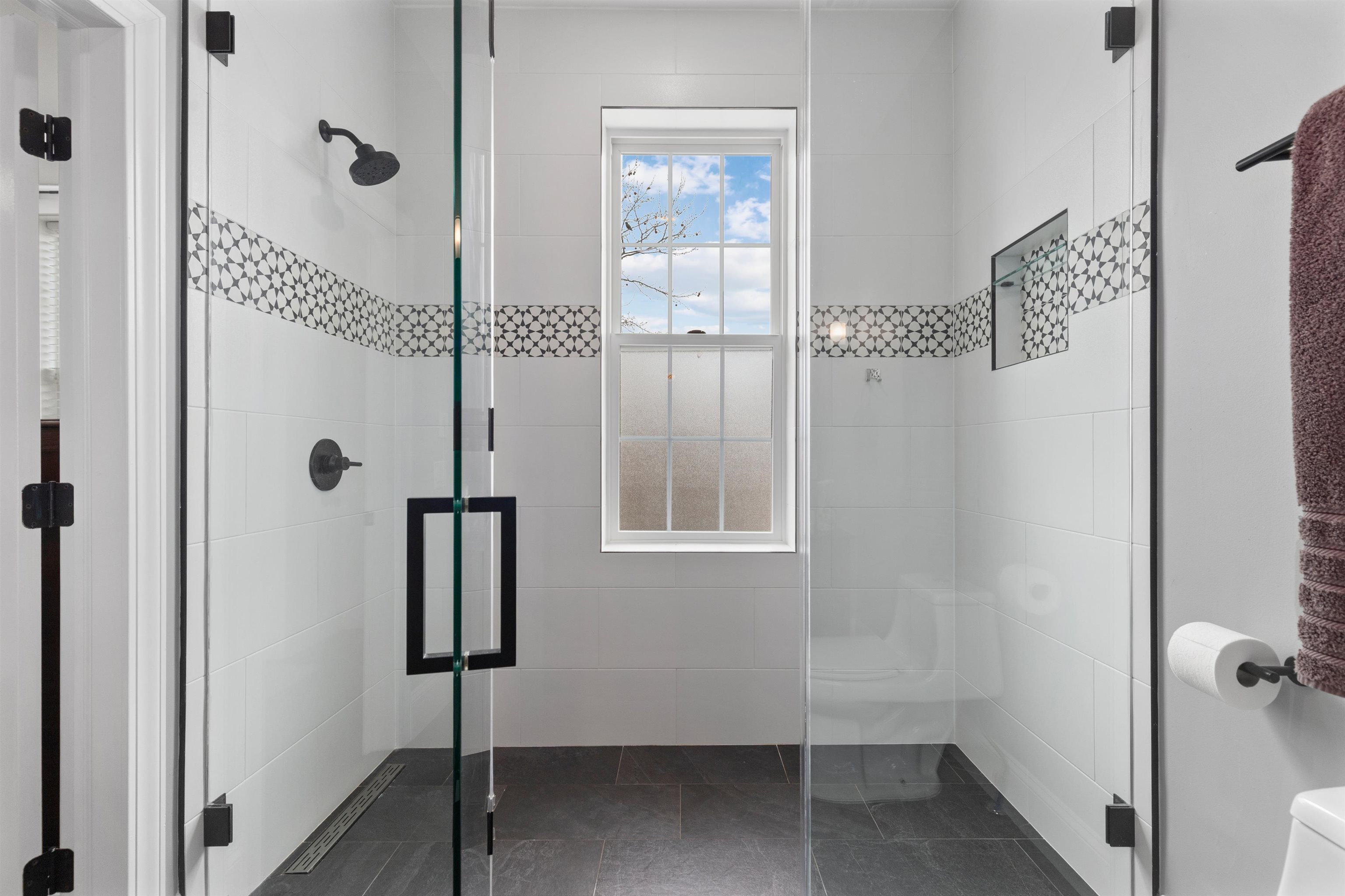 412 GREGORY AVE Unit: 2