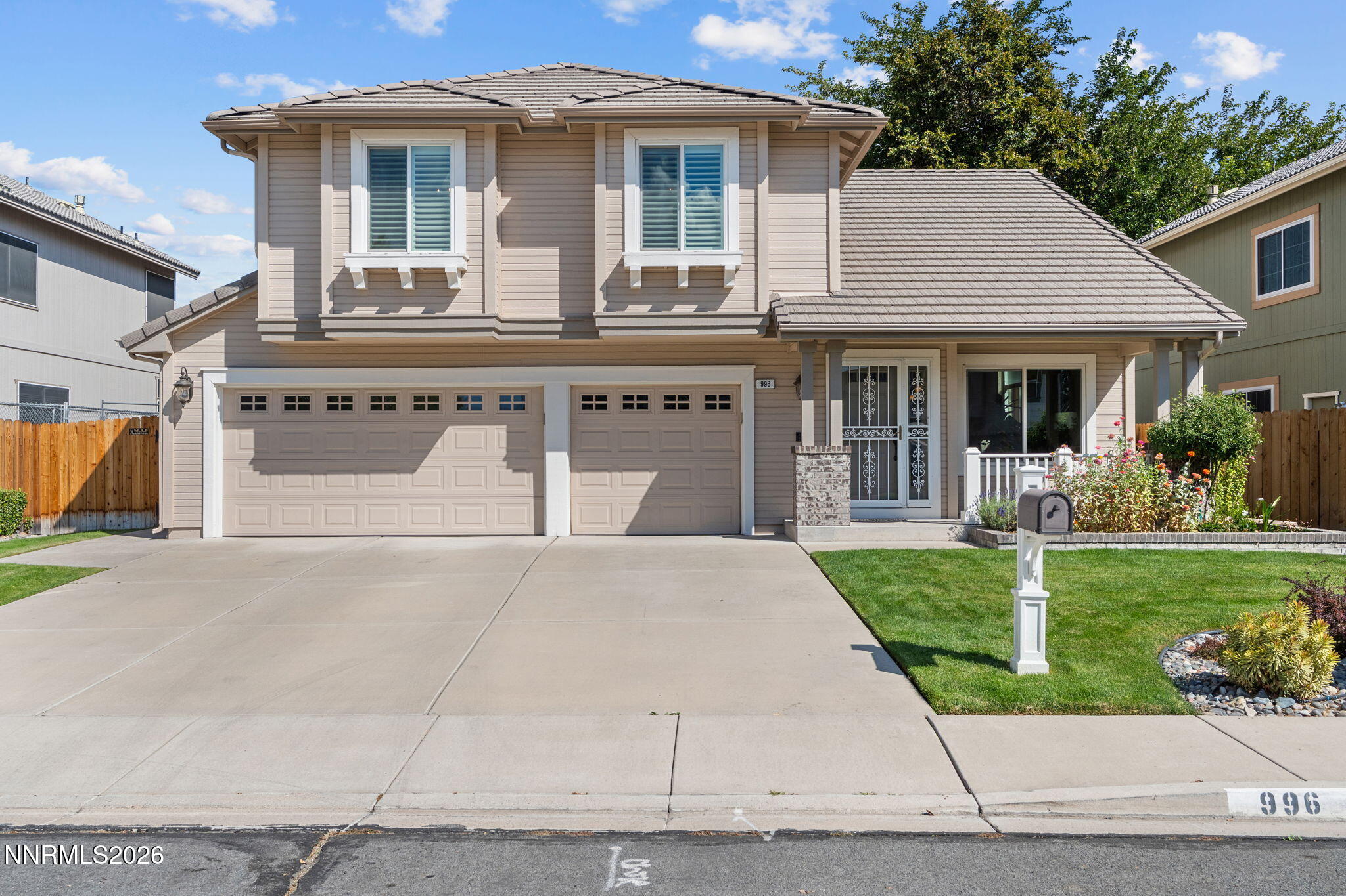 996 Country Ridge Drive