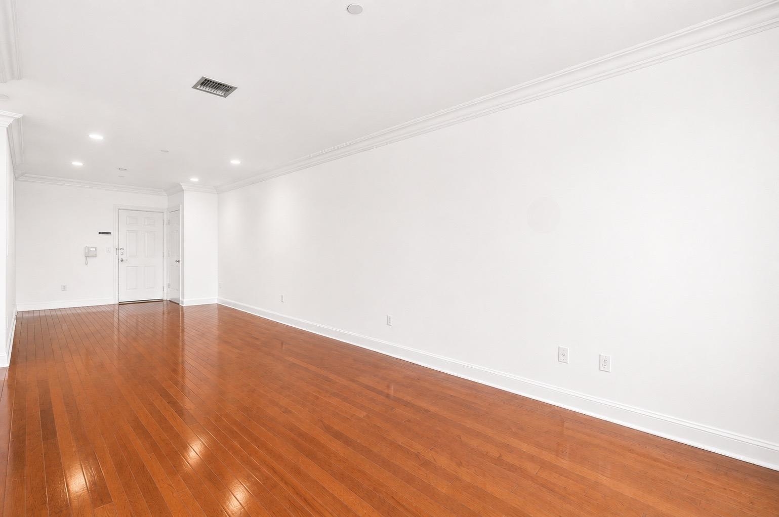 180 EDGEWATER RD Unit: 1B
