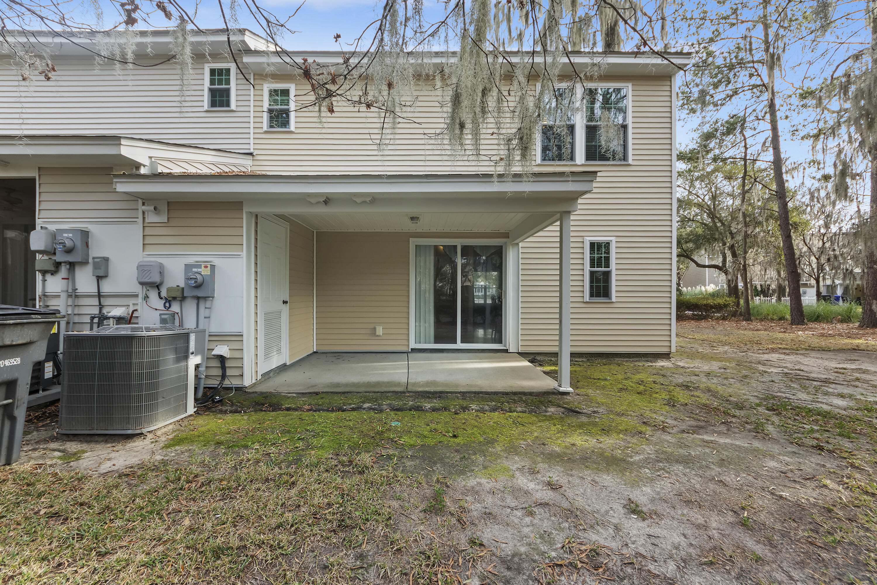 8038 Shadow Oak Drive