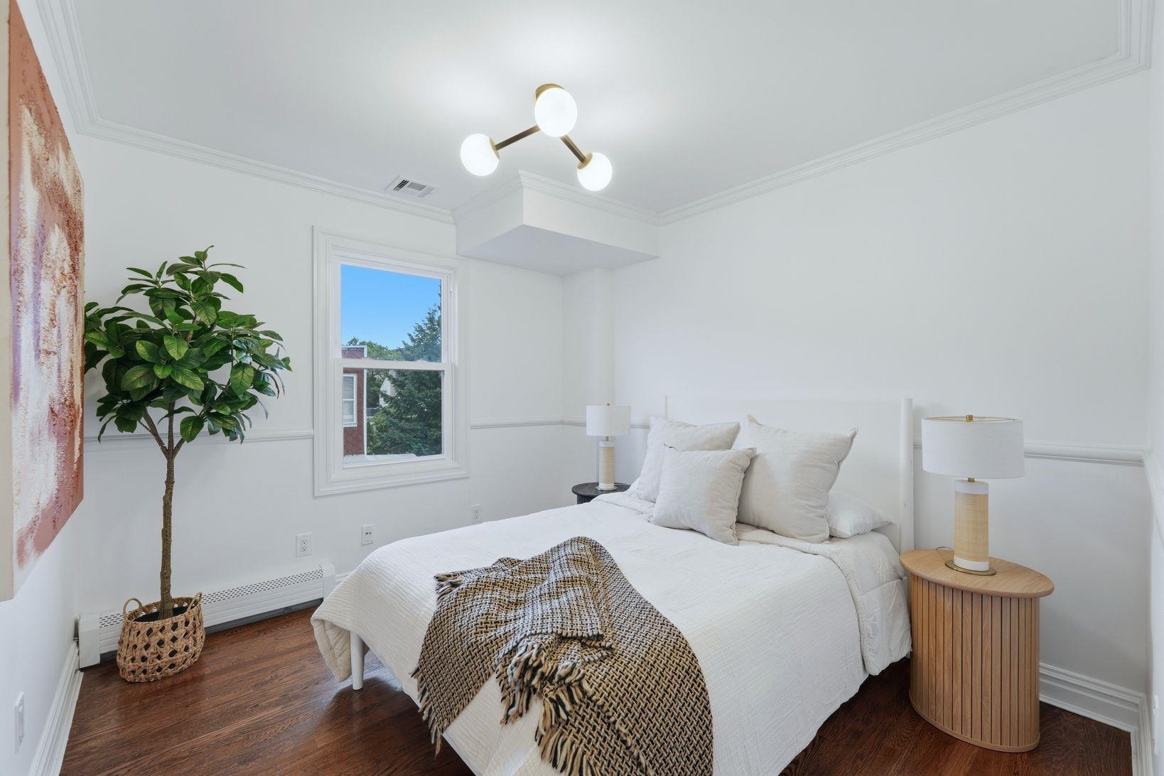 208 OGDEN AVE Unit: #2