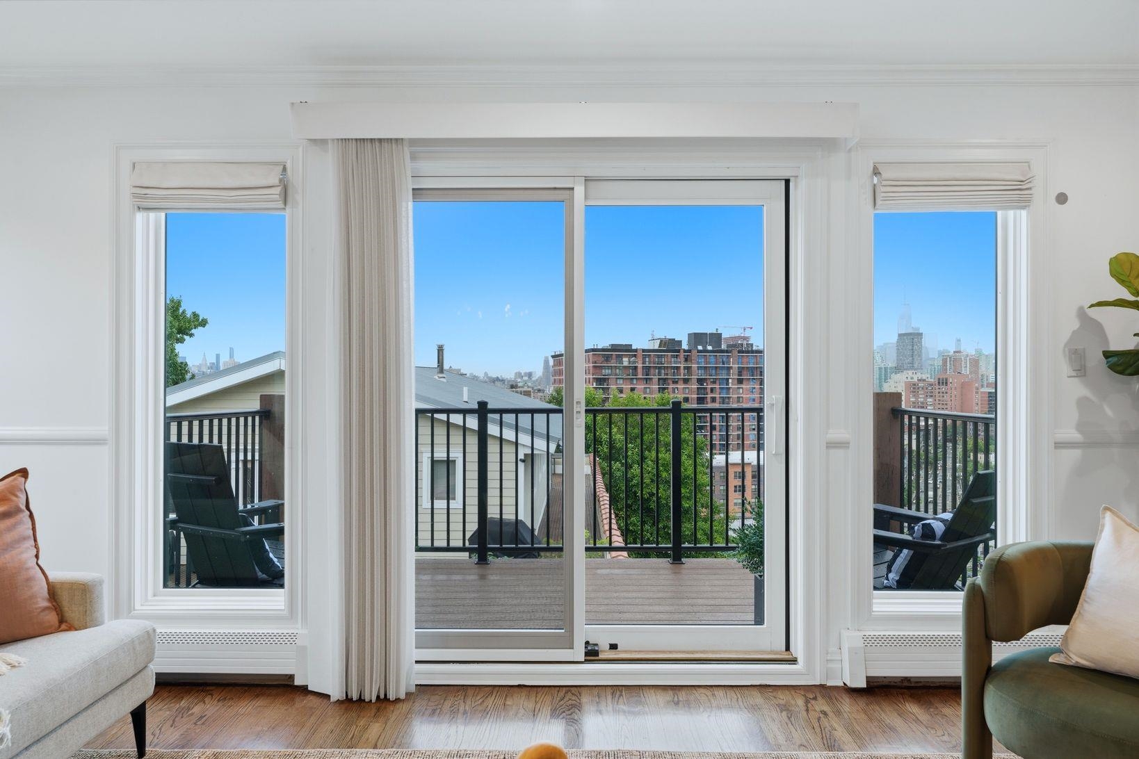 208 OGDEN AVE Unit: #2