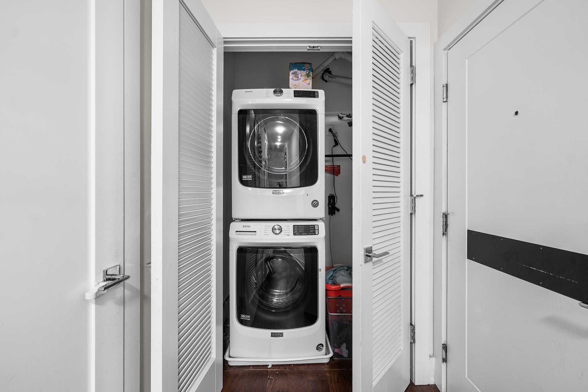 1601 MANHATTAN AVE Unit: 203