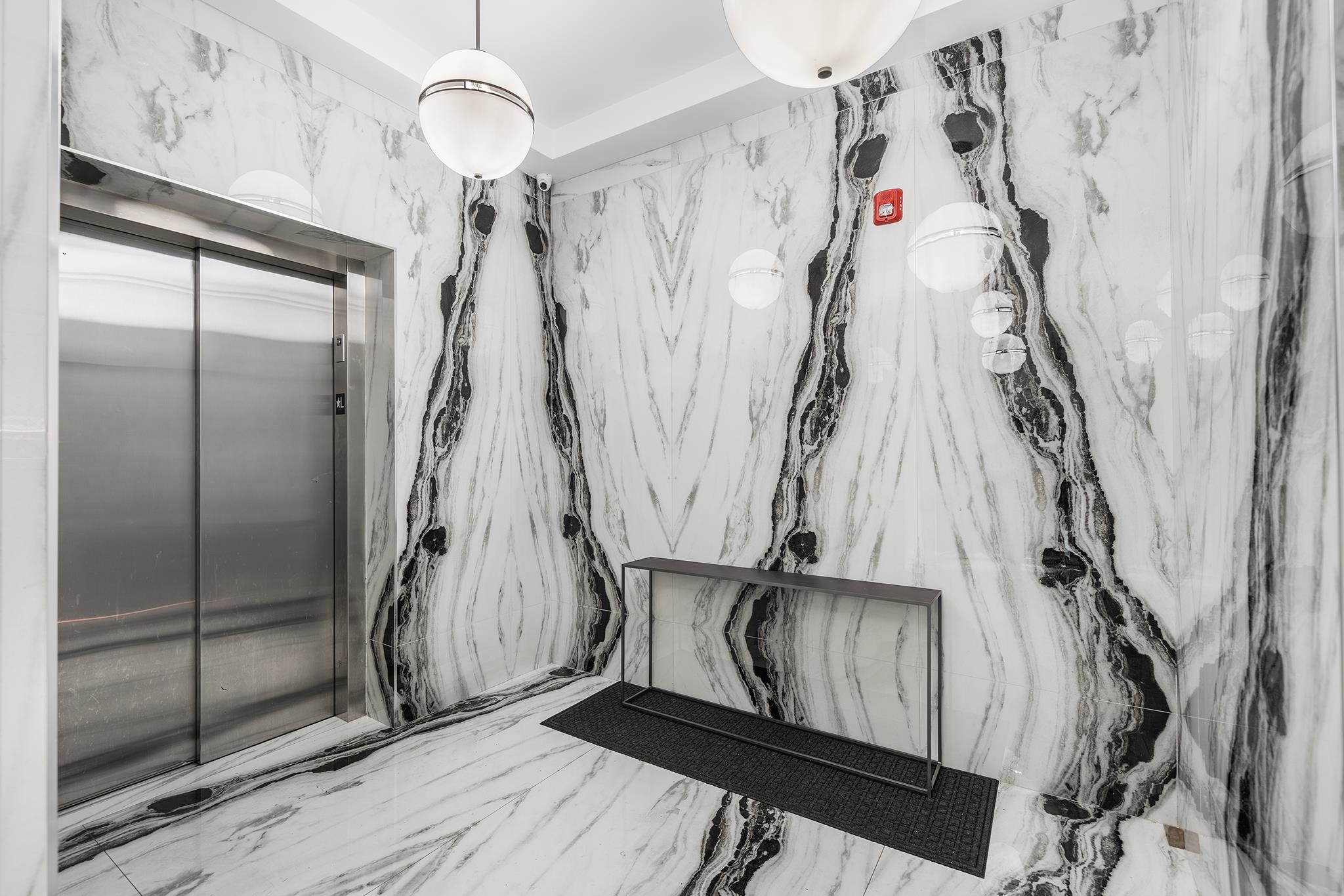 1601 MANHATTAN AVE Unit: 203