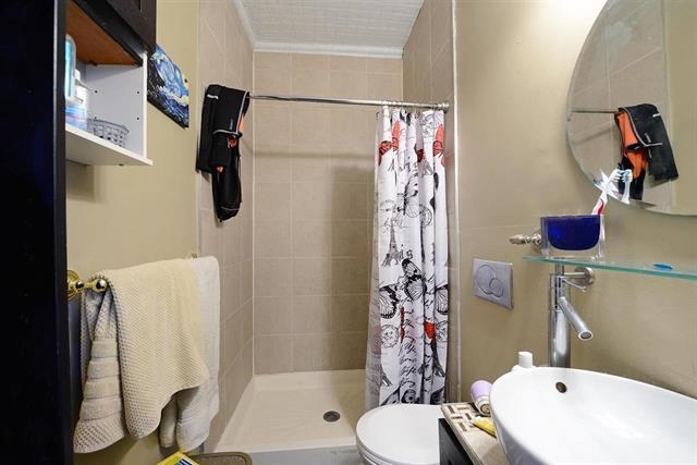 477 PALISADE AVE Unit: 1